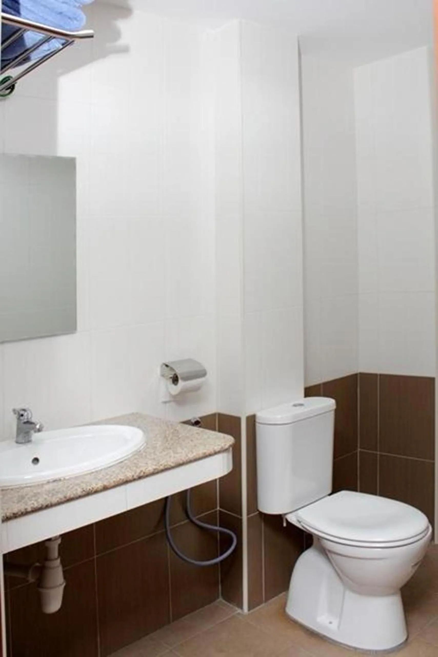 Bathroom in Jasmine Hotel