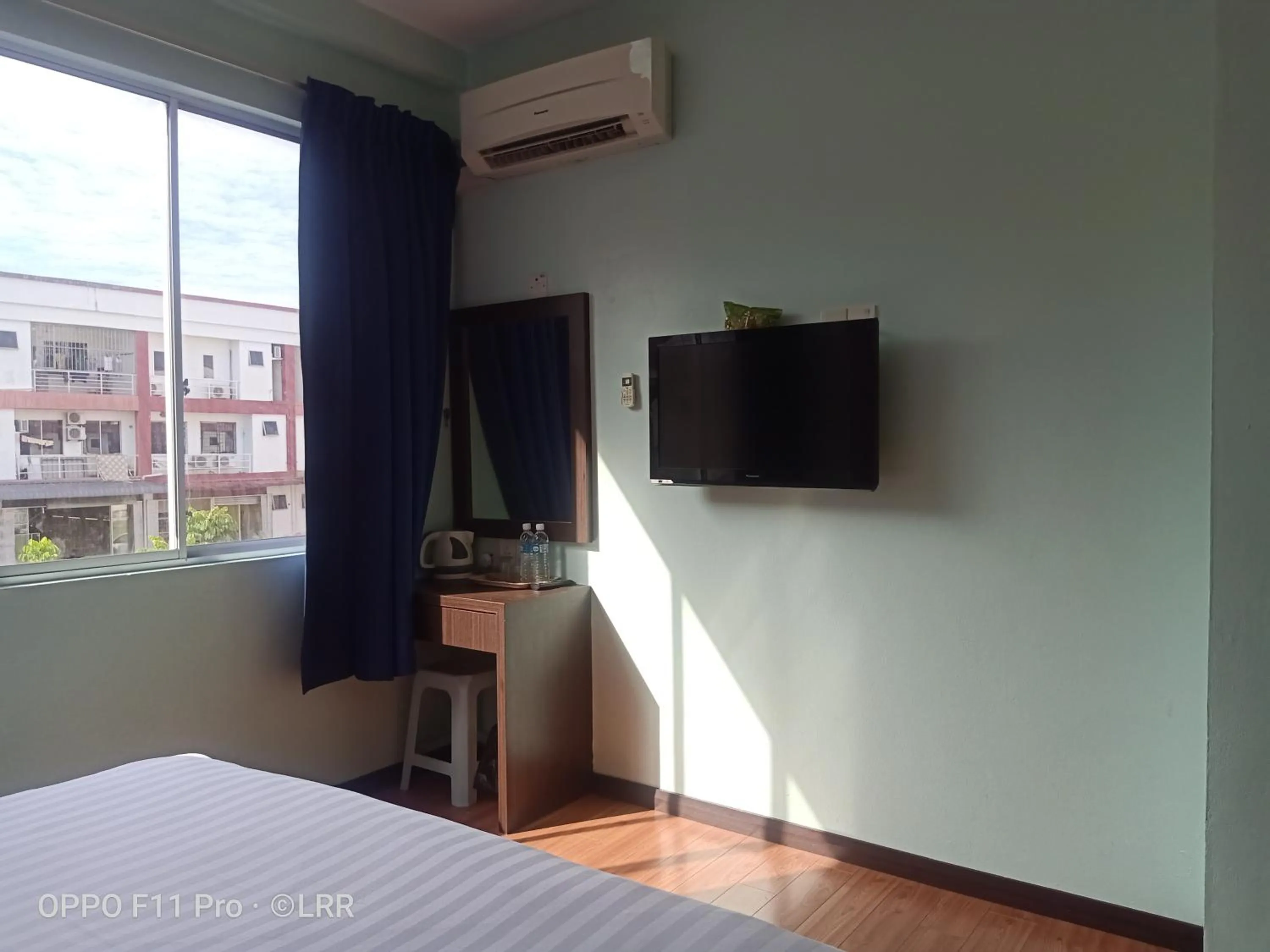 air conditioner, Bed in Salim Inn