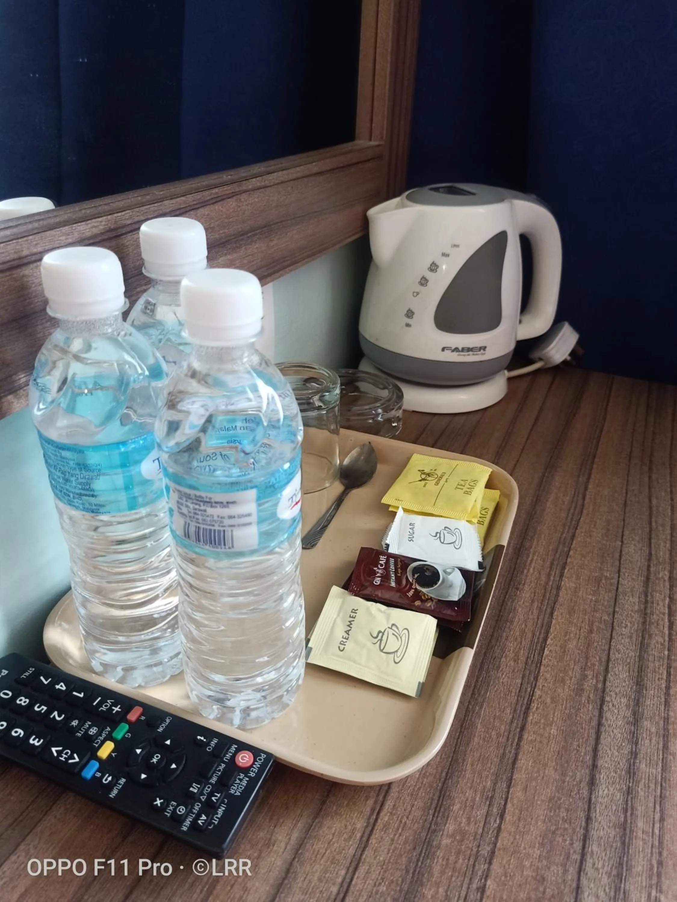 Coffee/tea facilities in Salim Inn