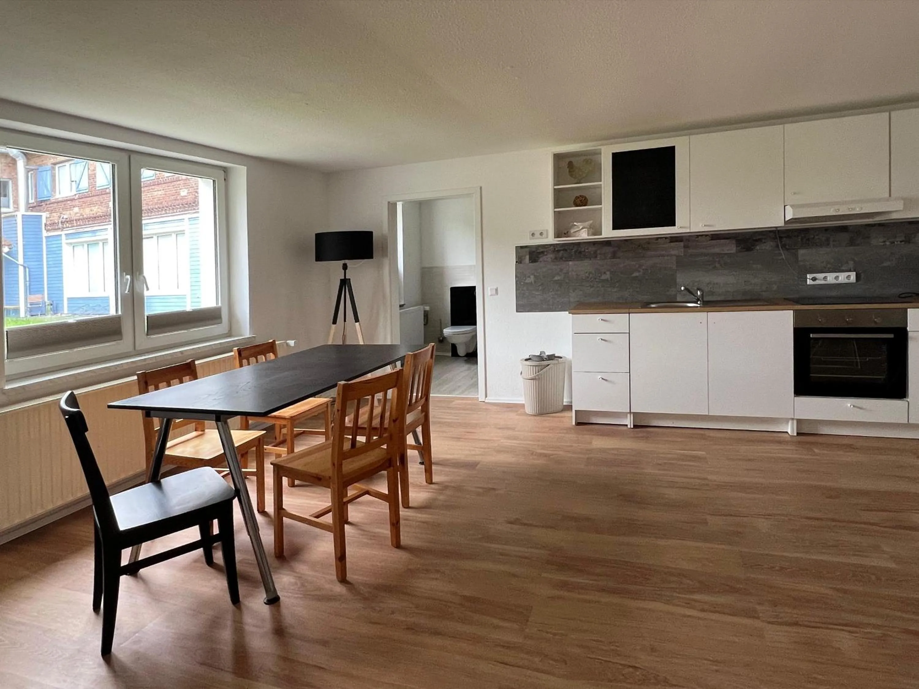 Kitchen or kitchenette in Landlust Hotel