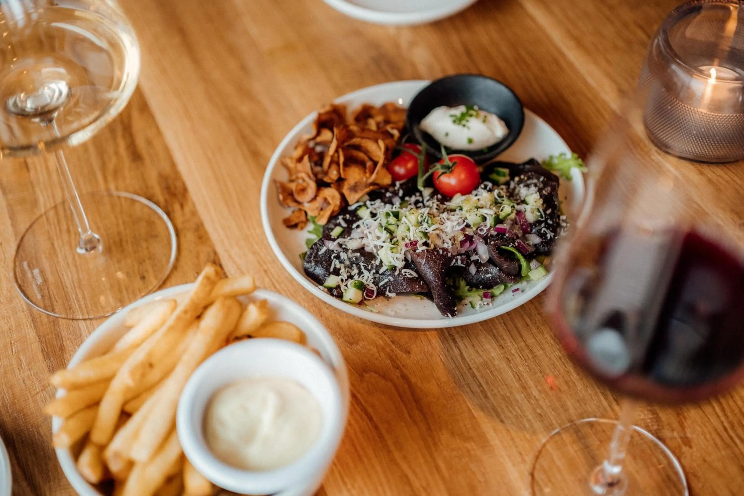 Food and drinks in Solsiden Brygge Rorbuer