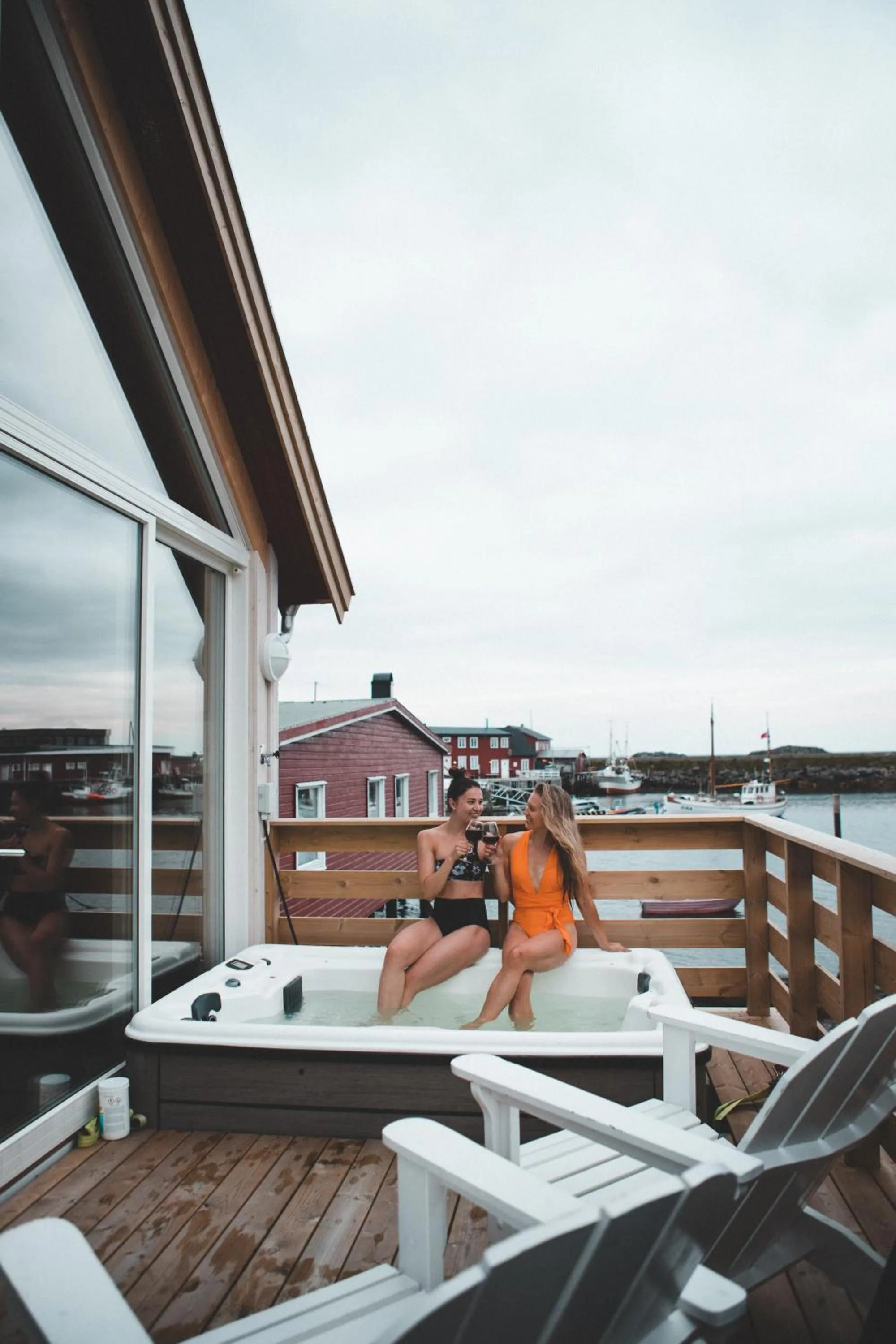 Property building in Solsiden Brygge Rorbuer