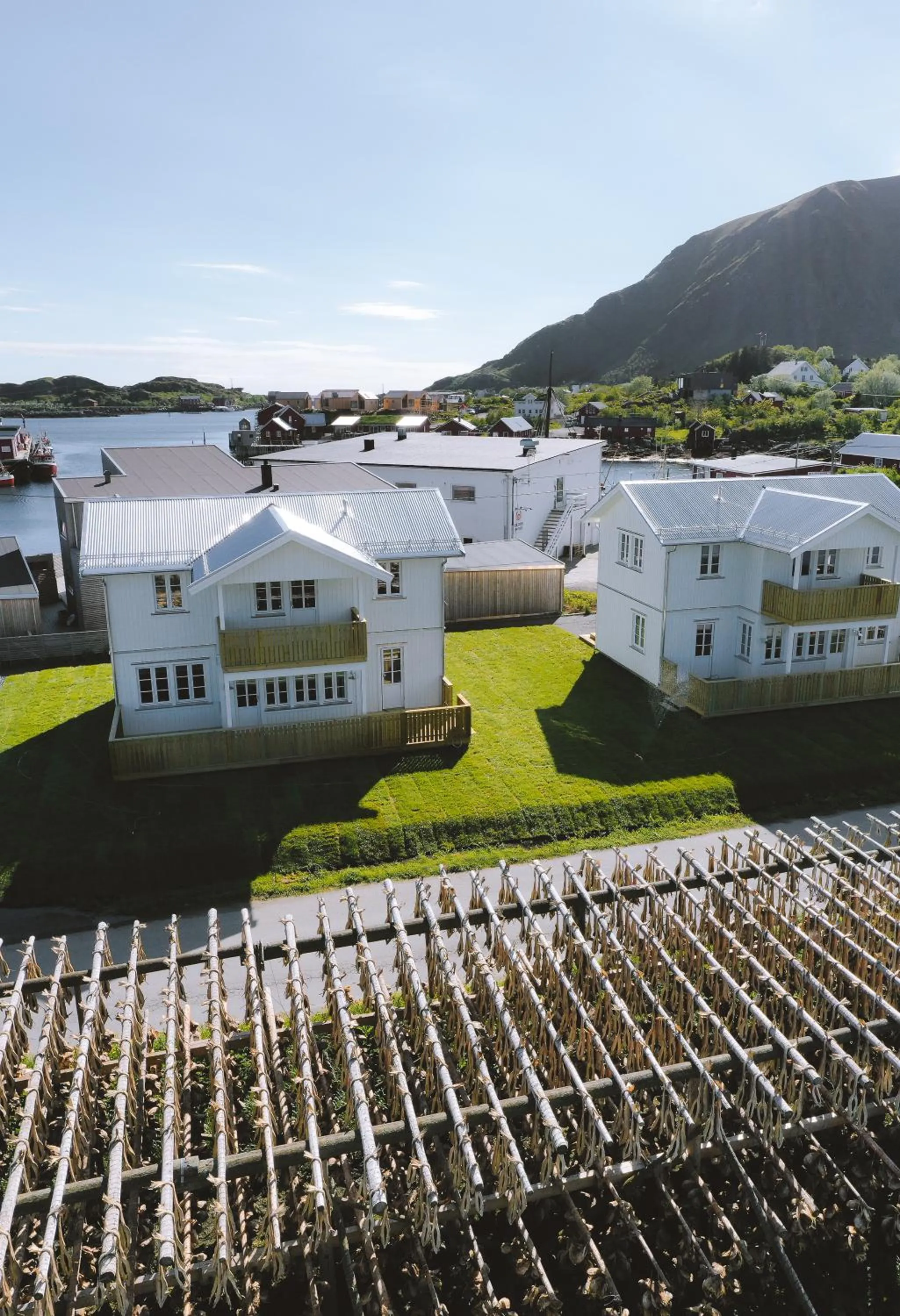 Property building in Solsiden Brygge Rorbuer