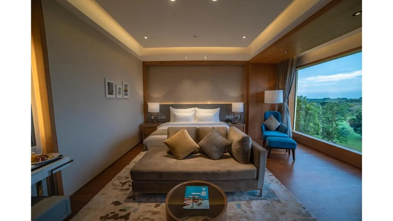 Bed in Belvedere Golf & Country Club