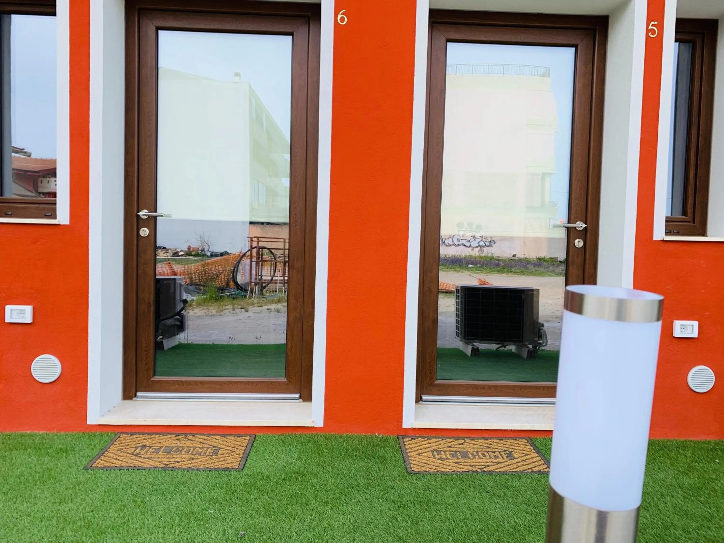 Property building in Luxar room