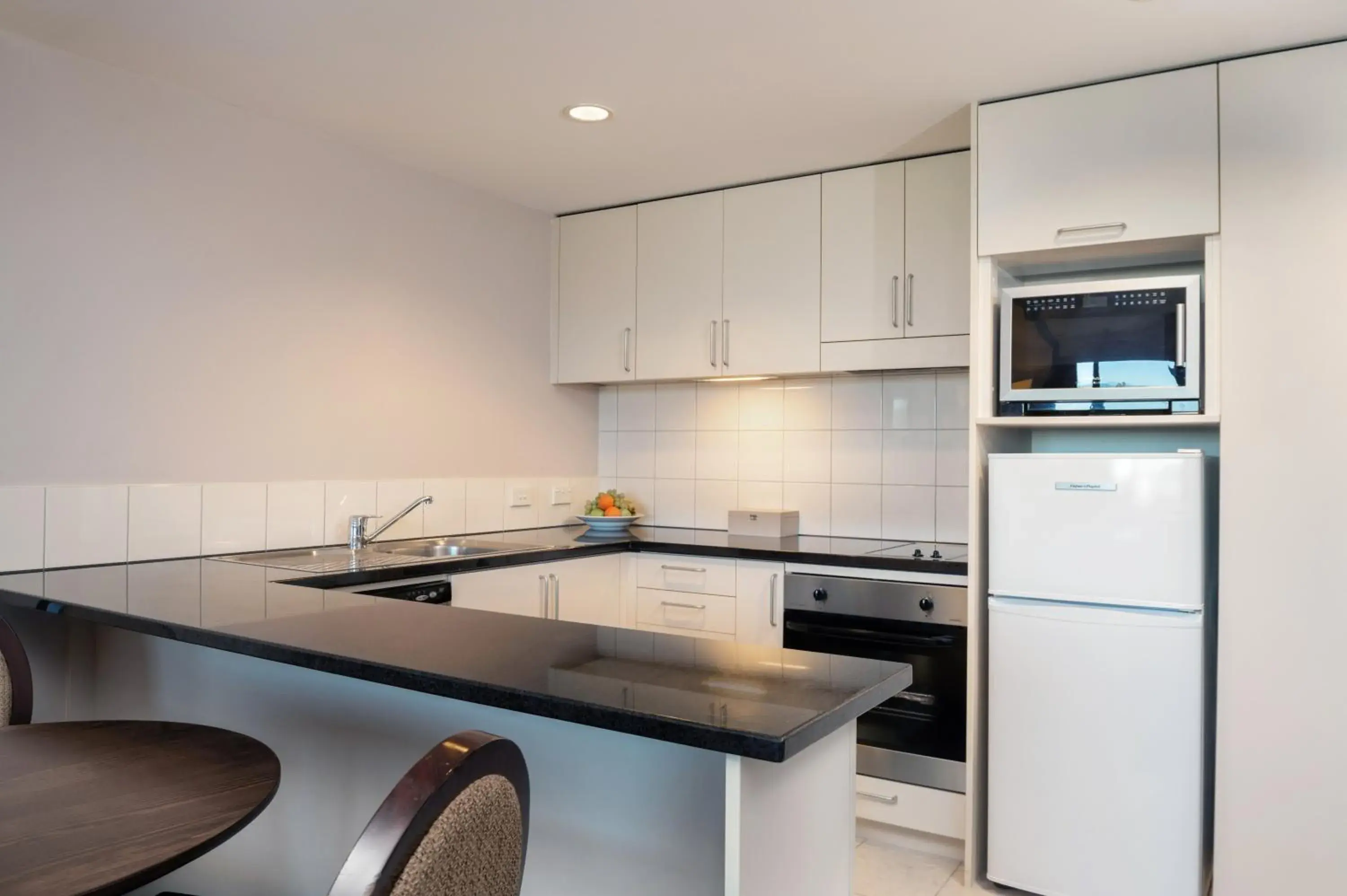 Kitchen or kitchenette, Kitchen/Kitchenette in The Spencer Hotel