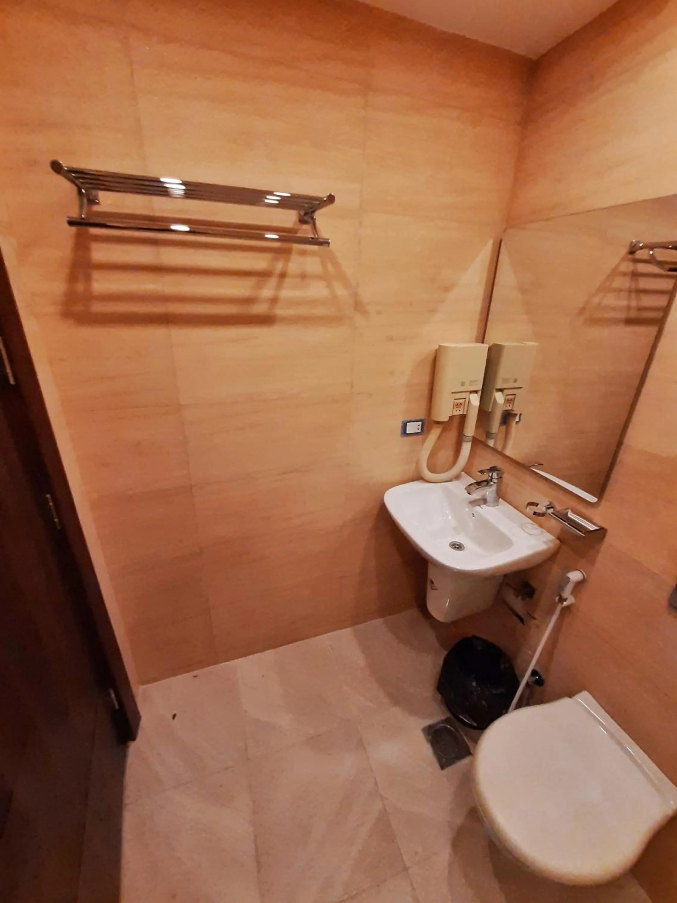 Petra Visitors Hotel