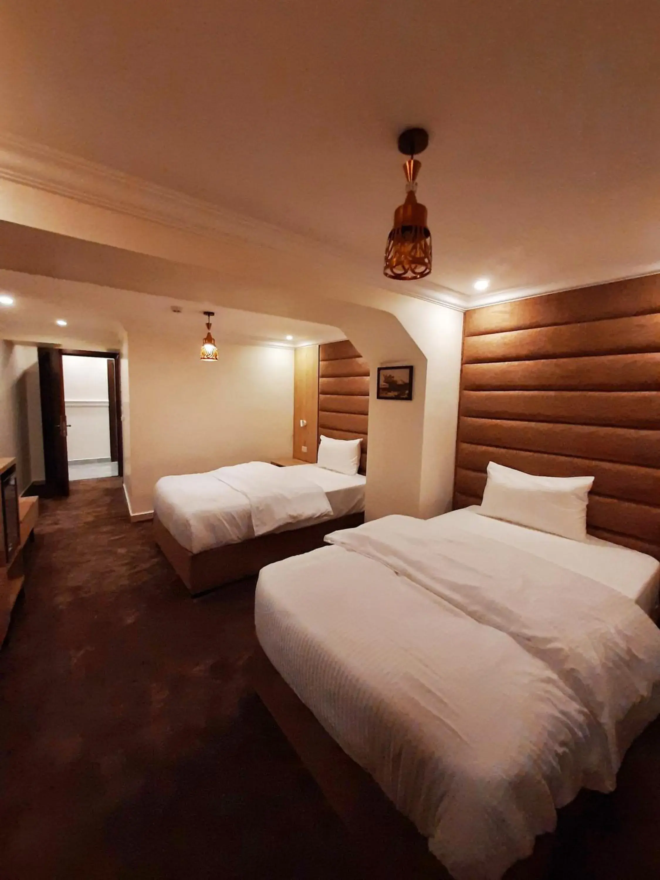 Superior Twin Room with City View in Petra Visitors Hotel Superior Twin Room with City View in Petra Visitors Hotel