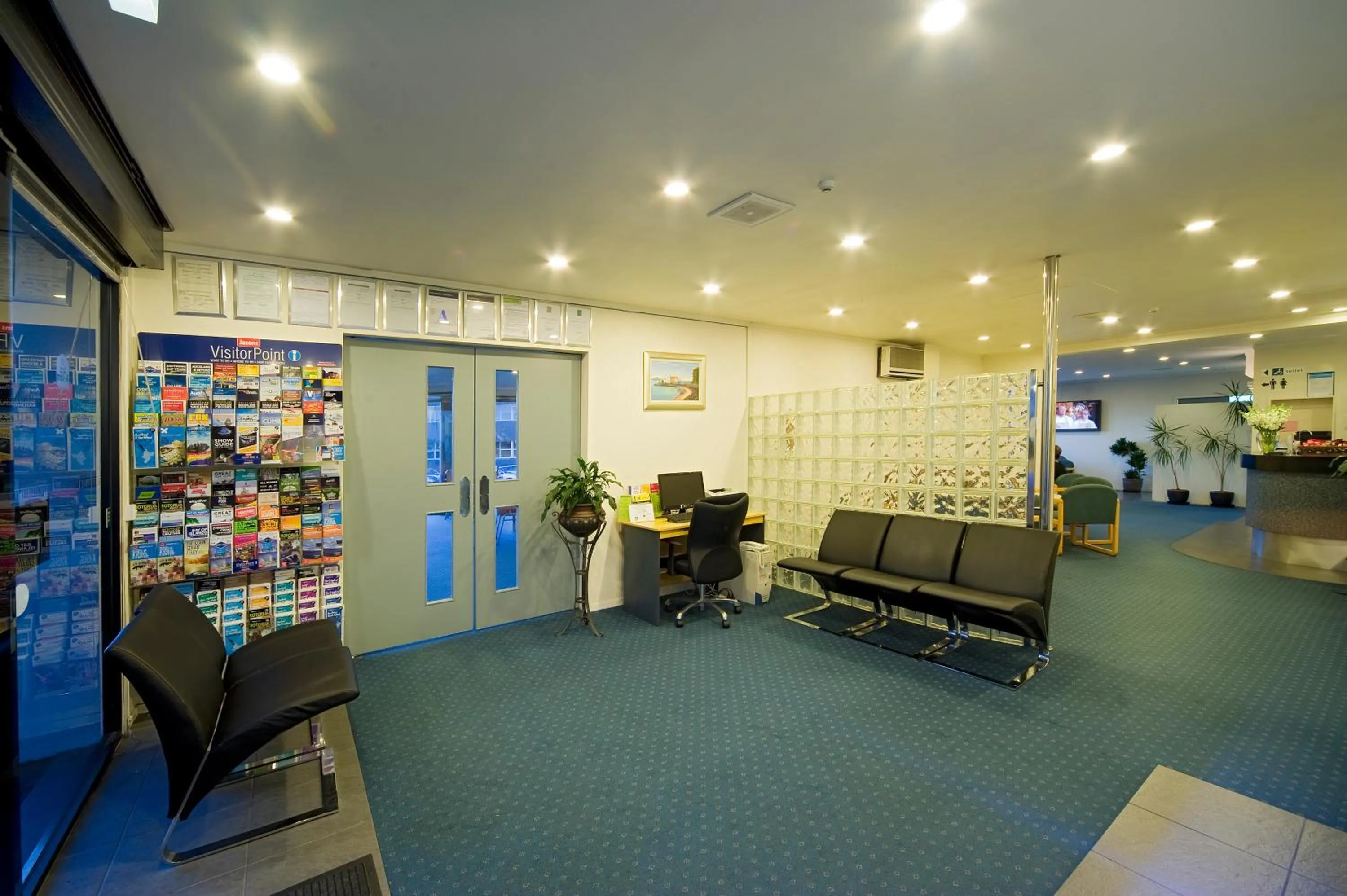 Restaurant/places to eat in Best Western Ellerslie International Hotel