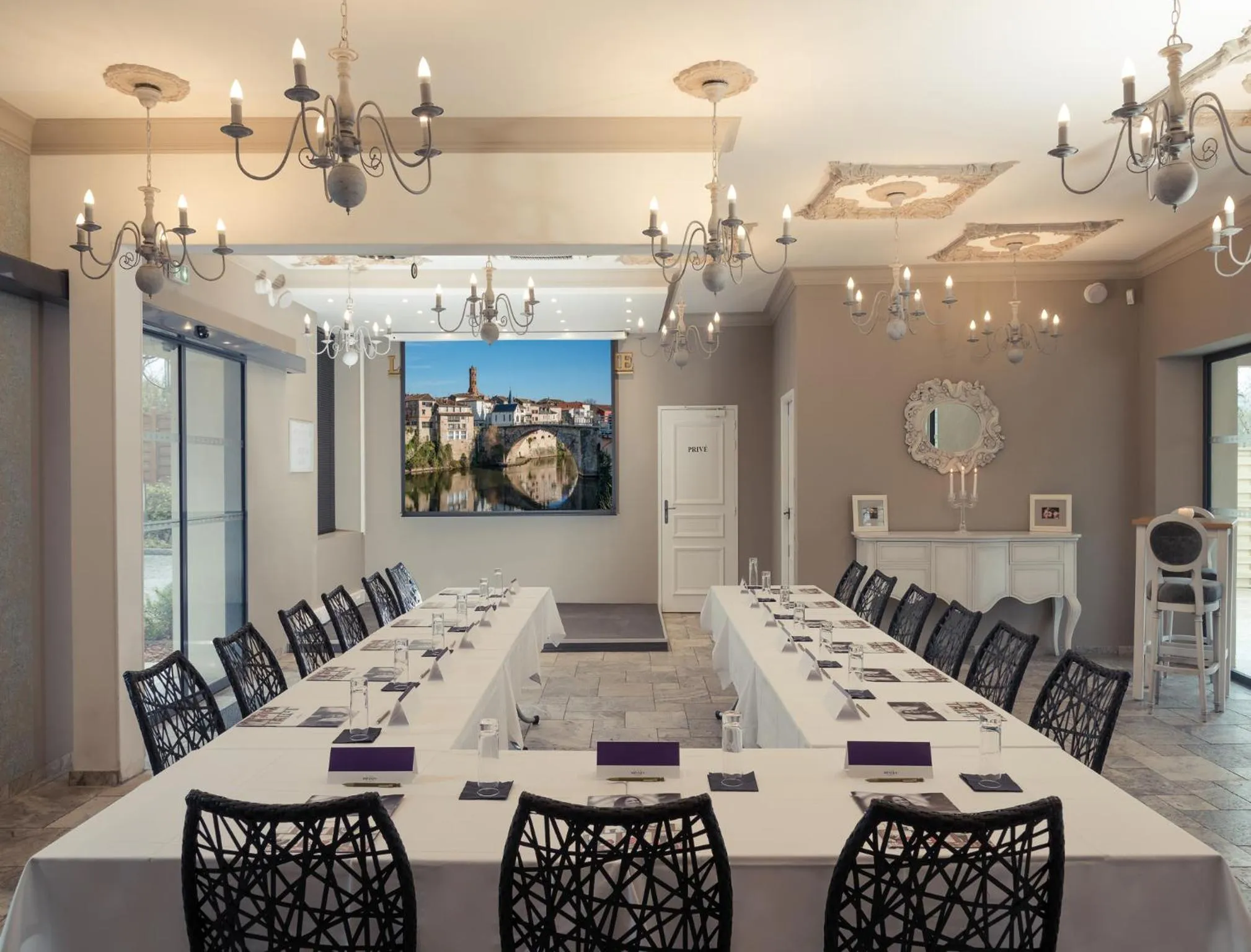 Banquet/Function facilities in Hôtel Mercure Villeneuve sur Lot Moulin de Madame