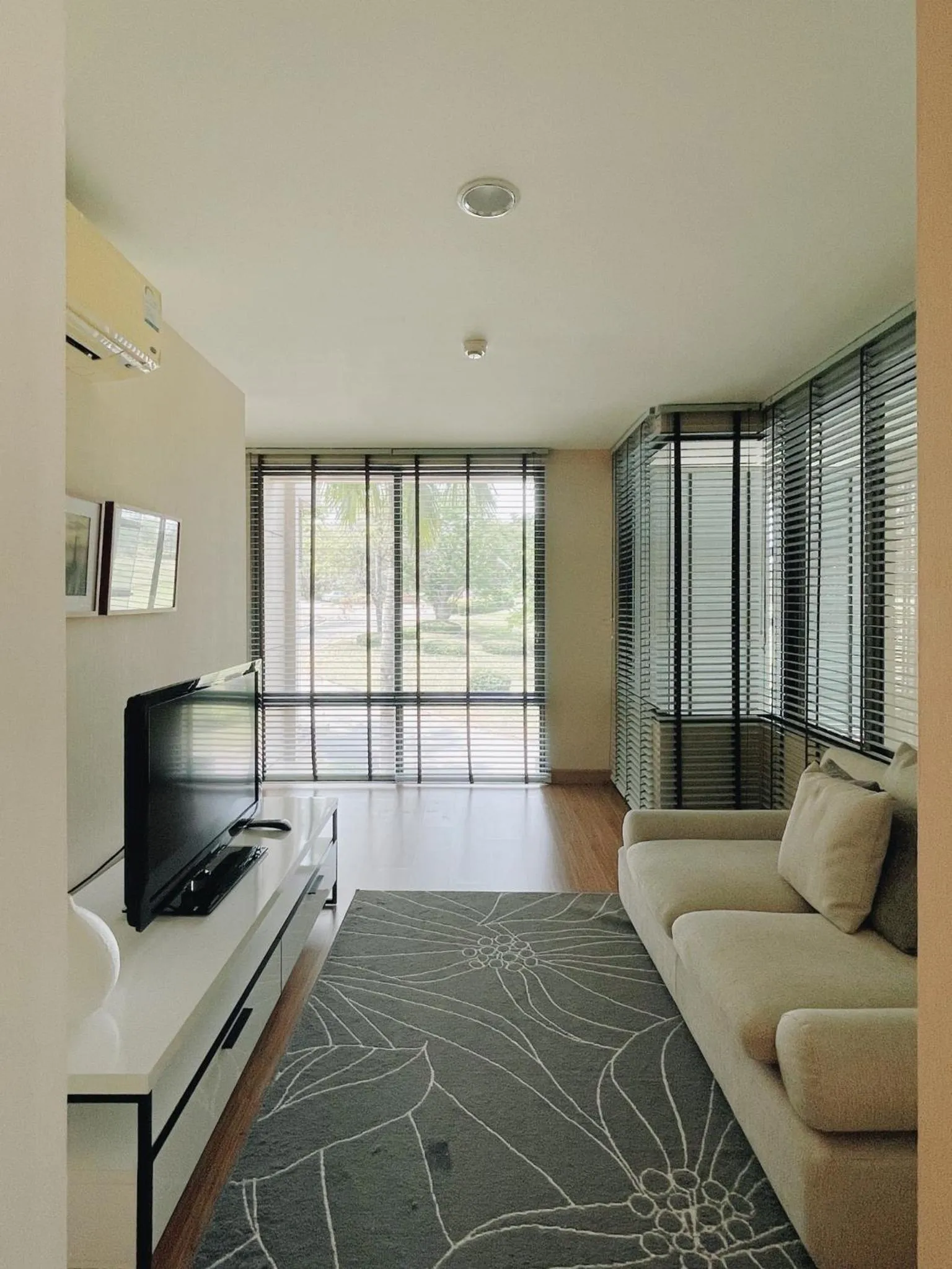 Palm Crescent Hua Hin