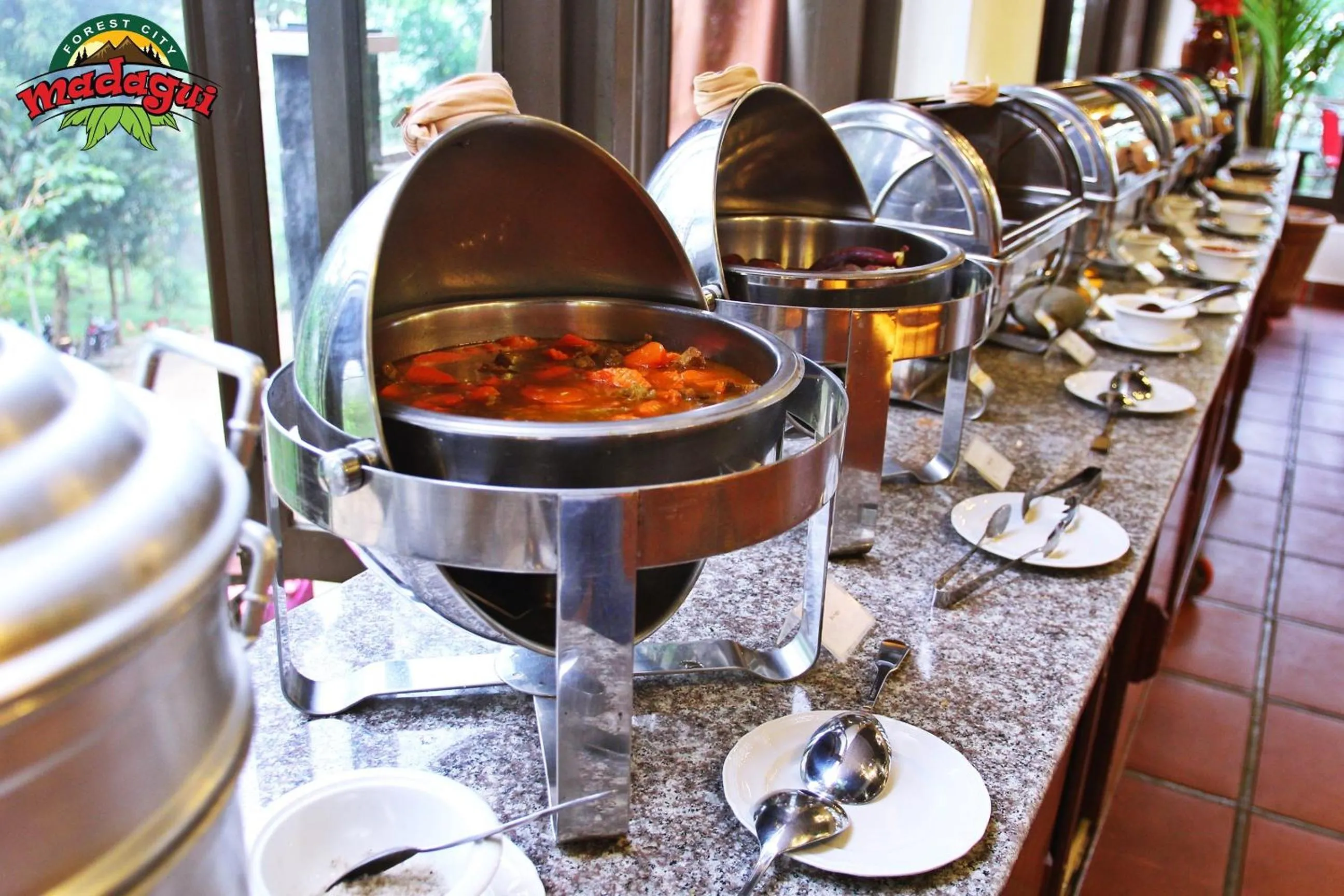 Restaurant/places to eat in Madagui Forest City