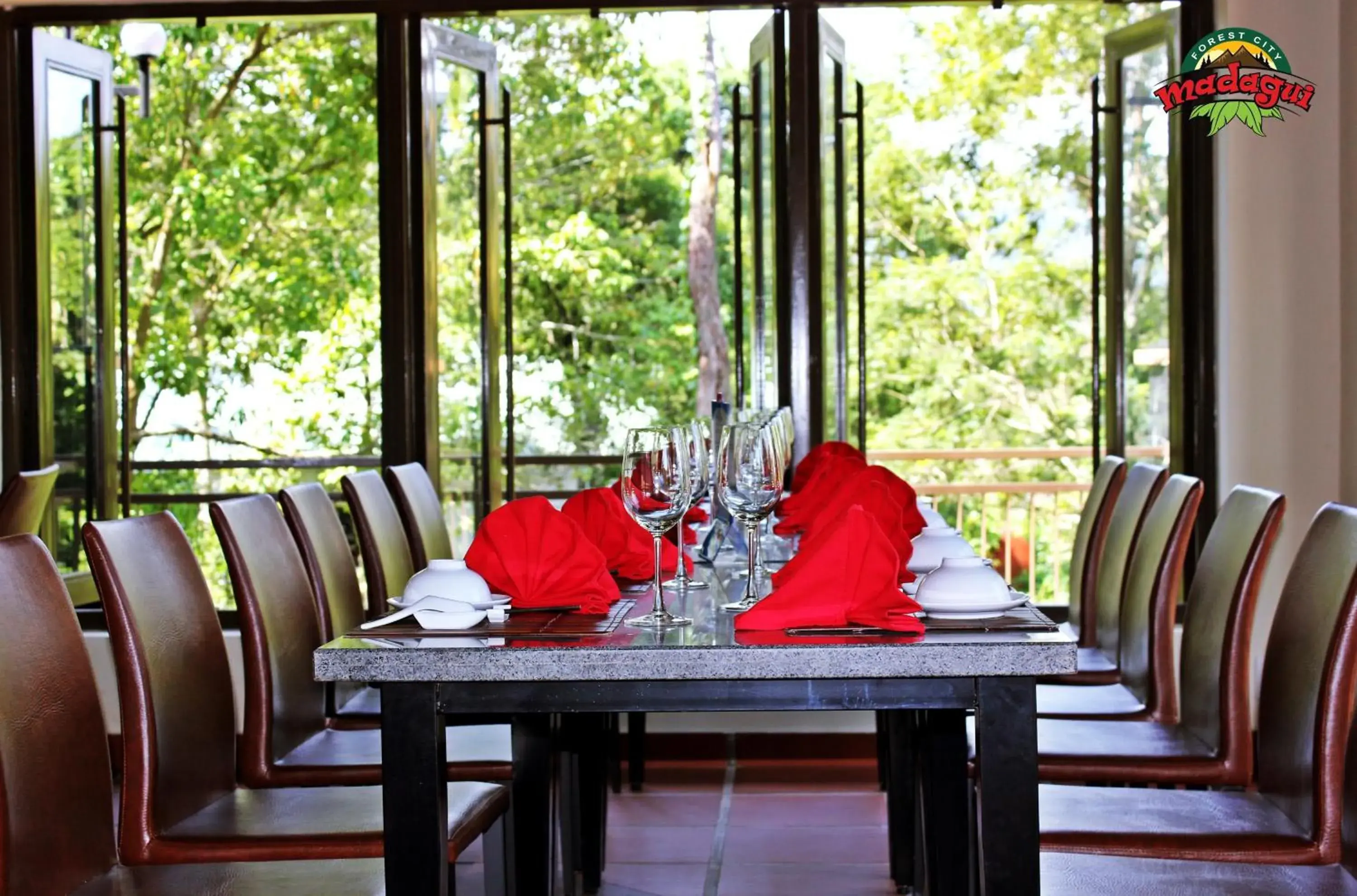 Restaurant/places to eat in Madagui Forest City Restaurant/places to eat in Madagui Forest City