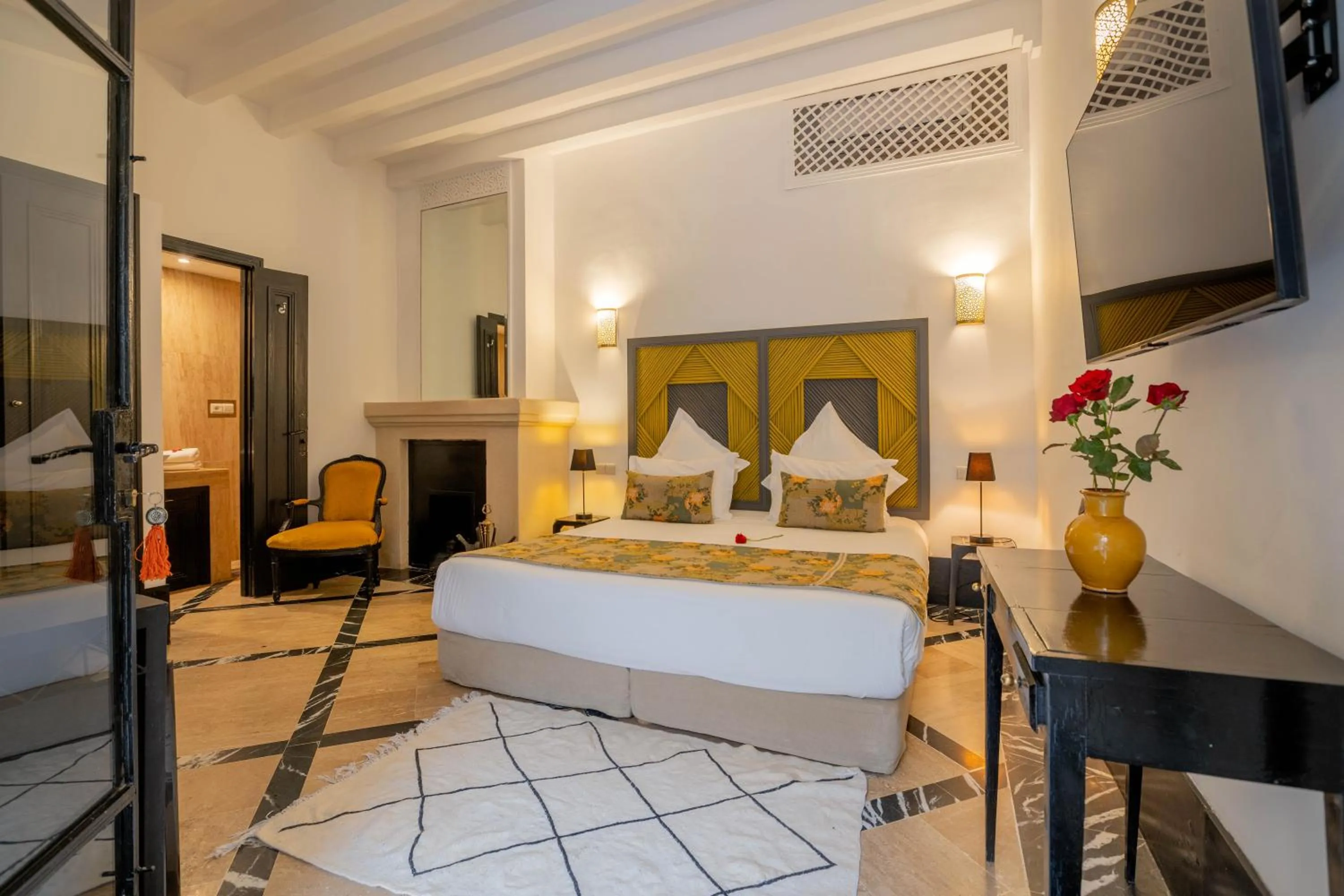 Bed in Riad & Spa Azzouz