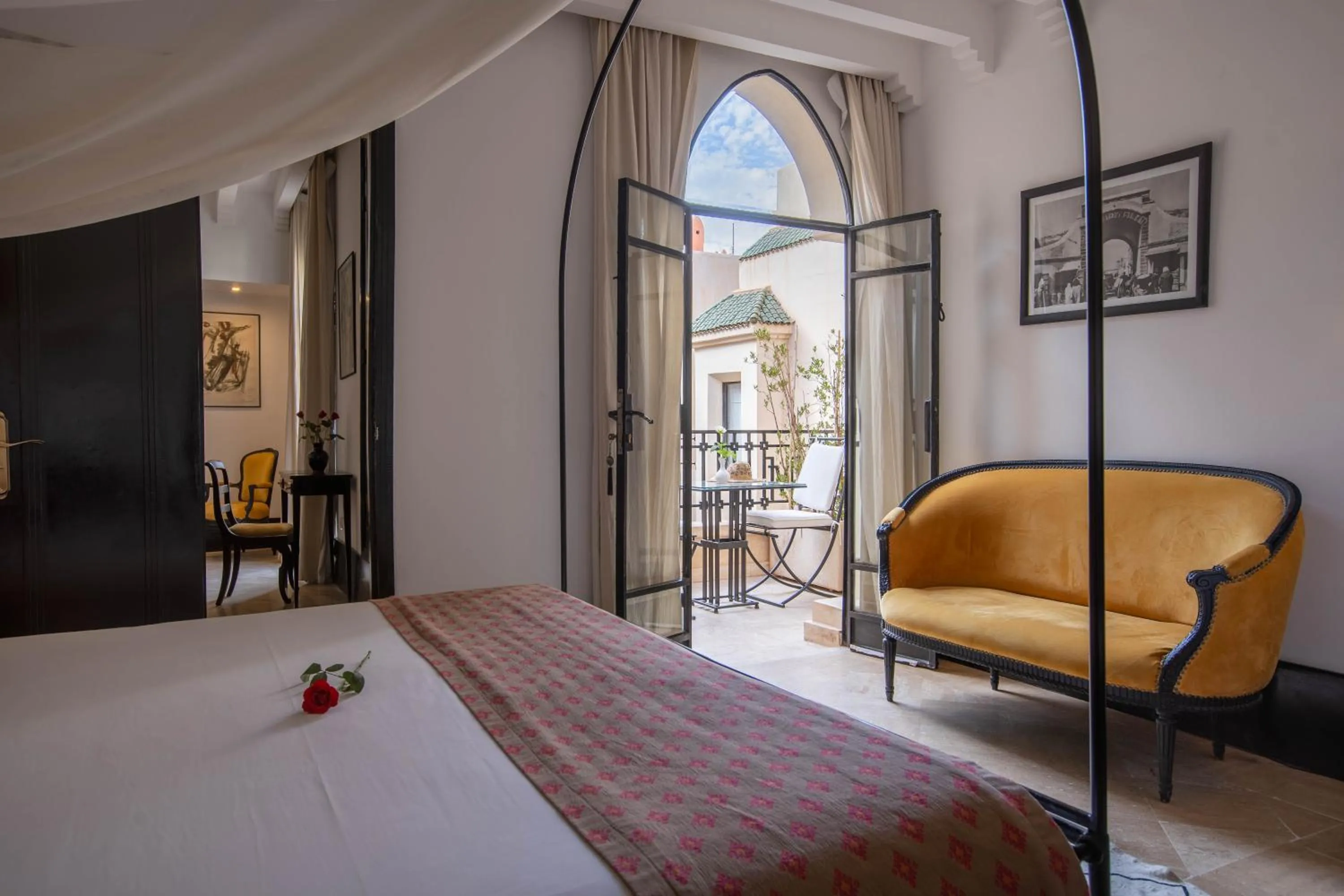 Bed in Riad & Spa Azzouz