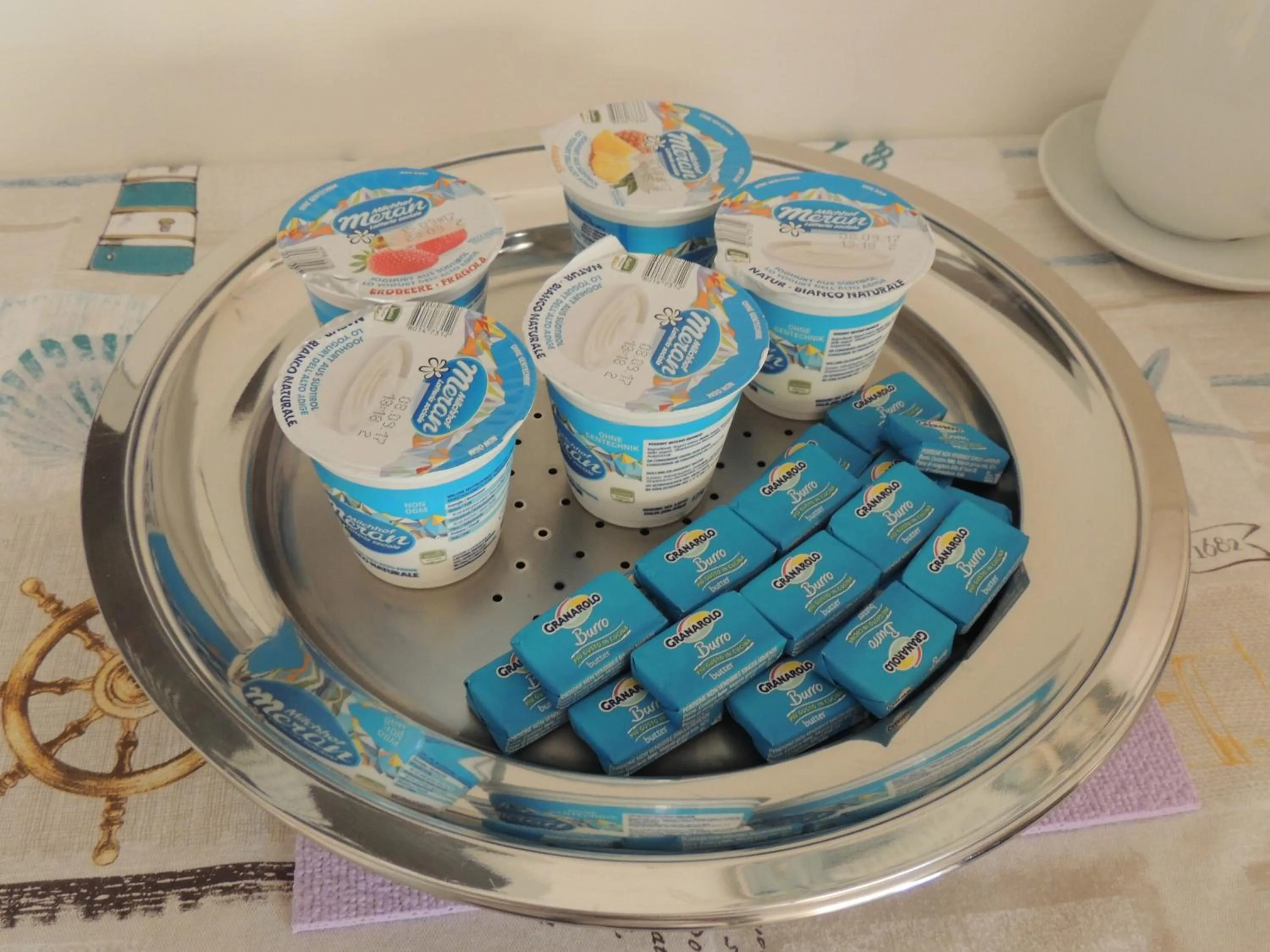 Breakfast in Hotel ai Fiori