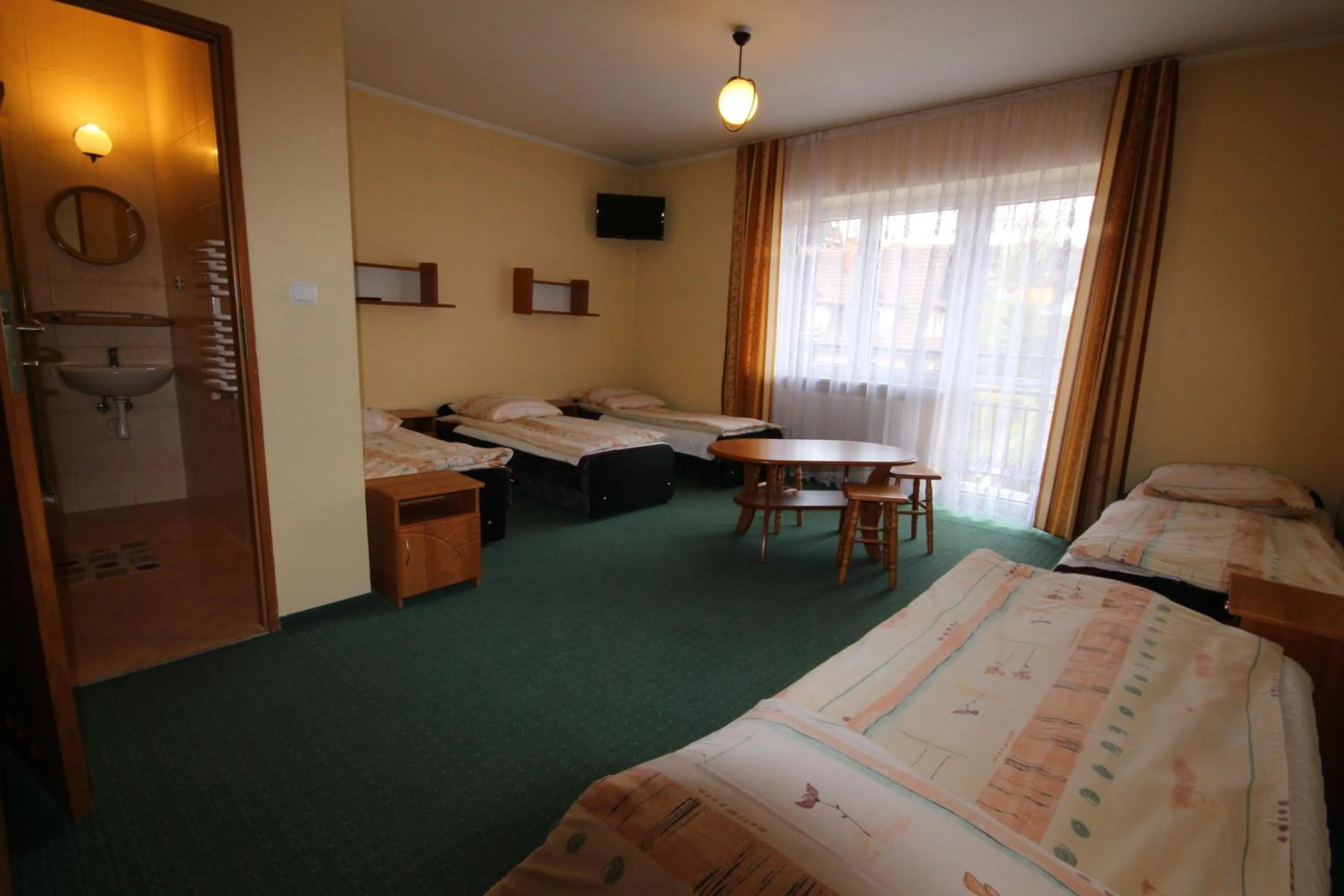 Bed in Dom Wypoczynkowy Tulipan