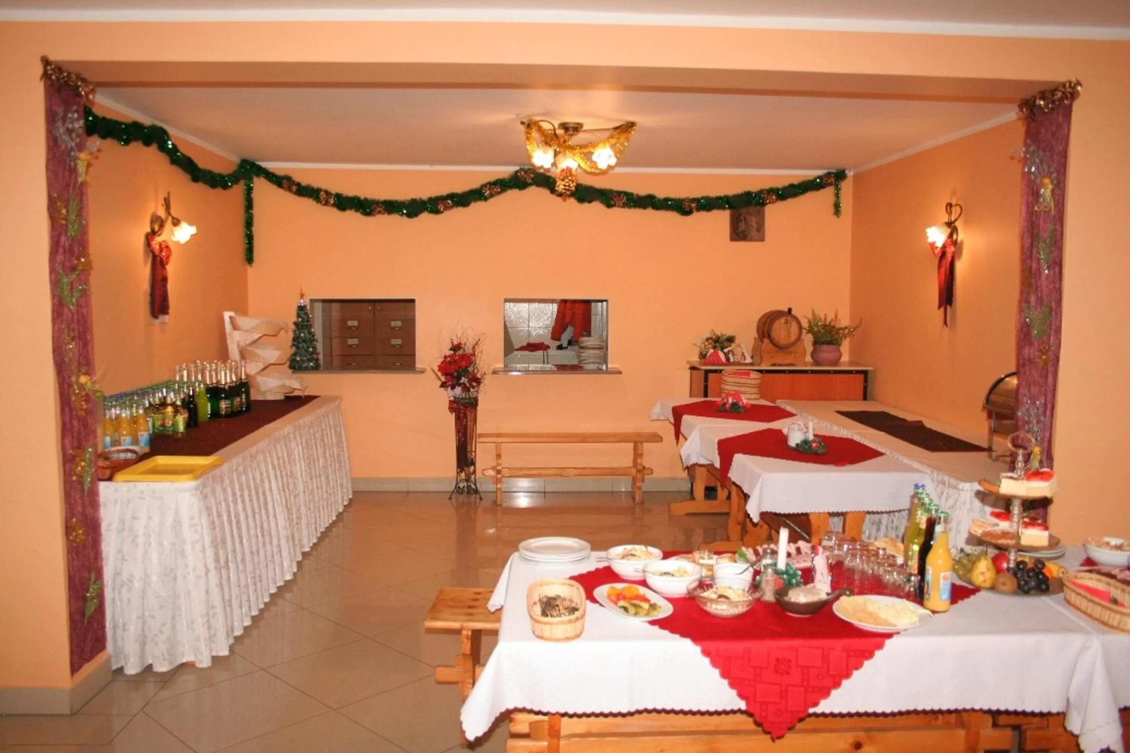 Food and drinks, Bed in Dom Wypoczynkowy Tulipan