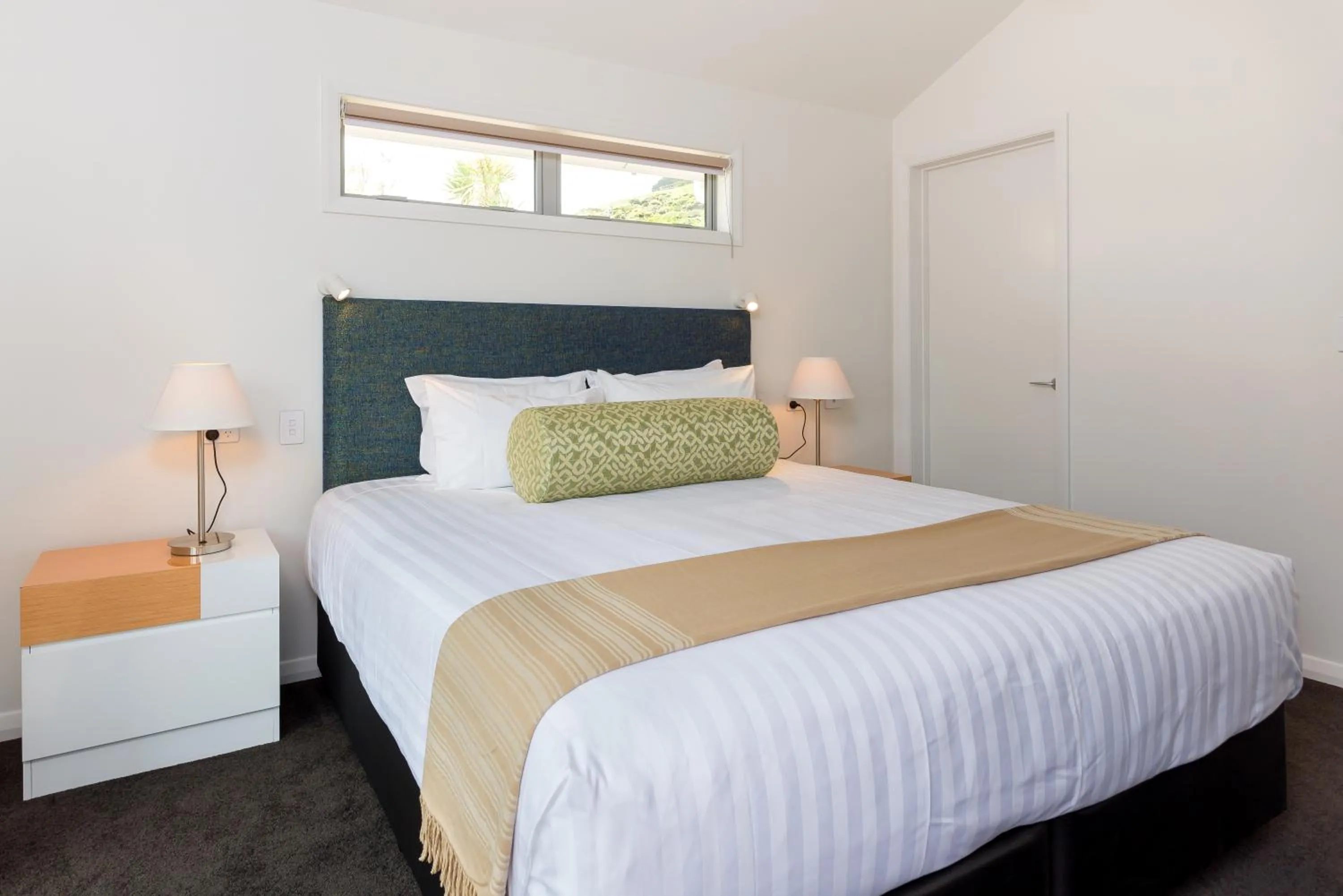 Bedroom, Bed in The Sands Hotel Hokianga