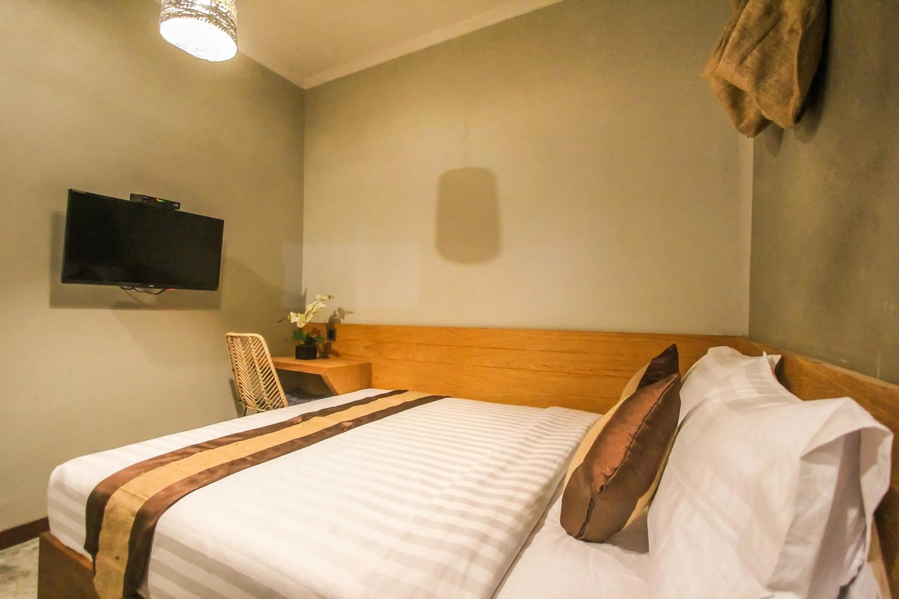 Bedroom, Bed in BRAW inn Canggu by kamara