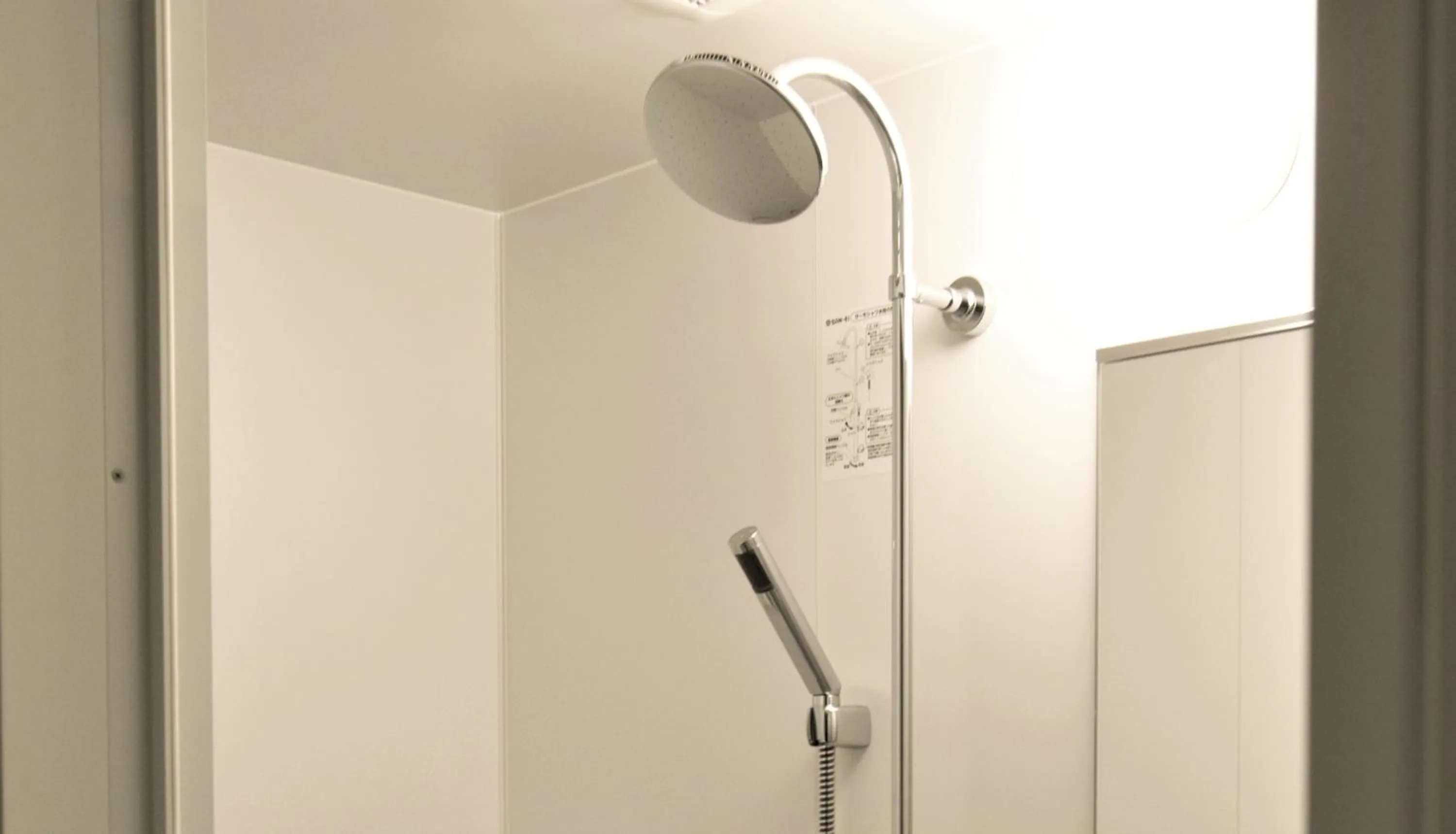 Shower in B:CONTE Asakusa