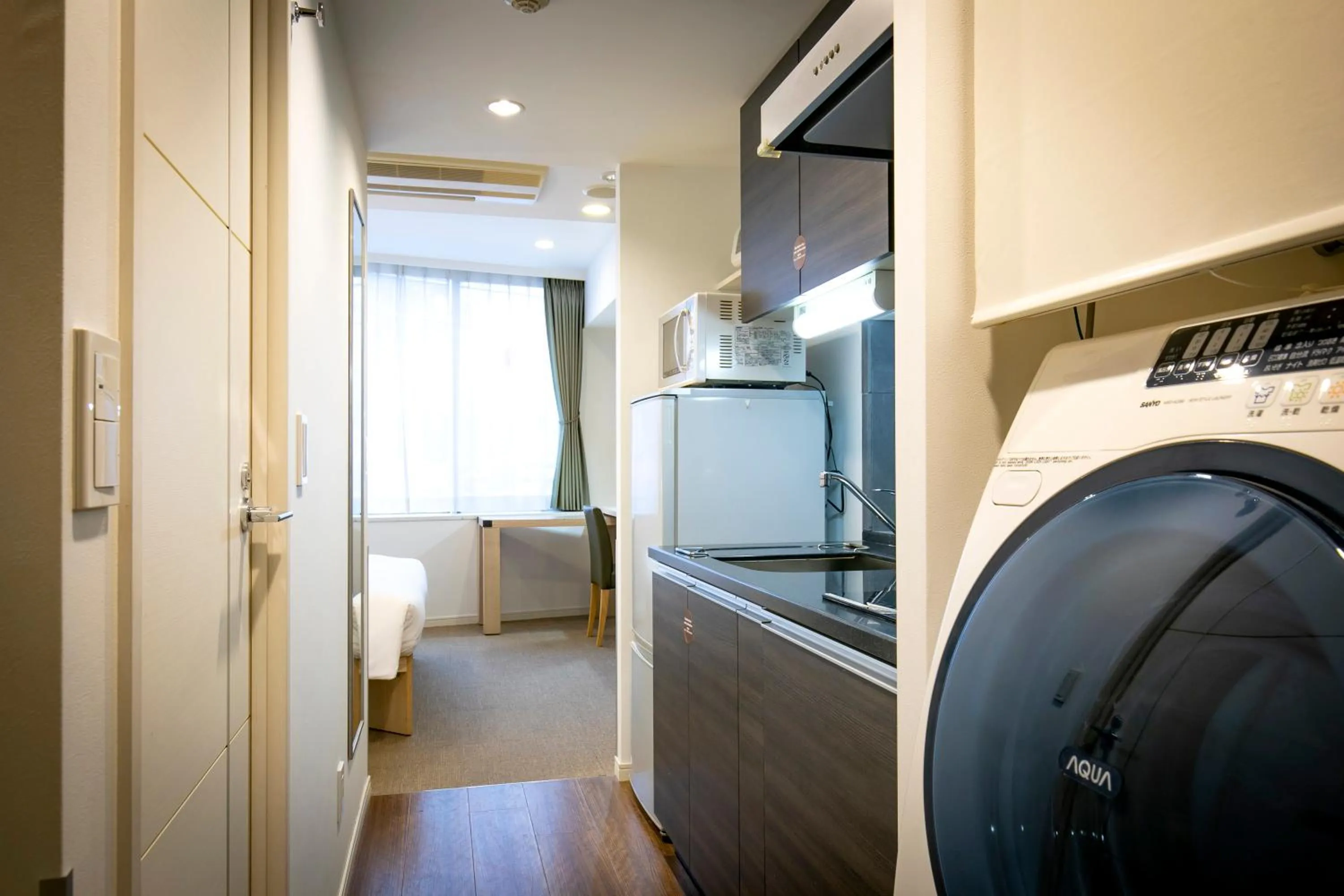 minibar in B:CONTE Asakusa