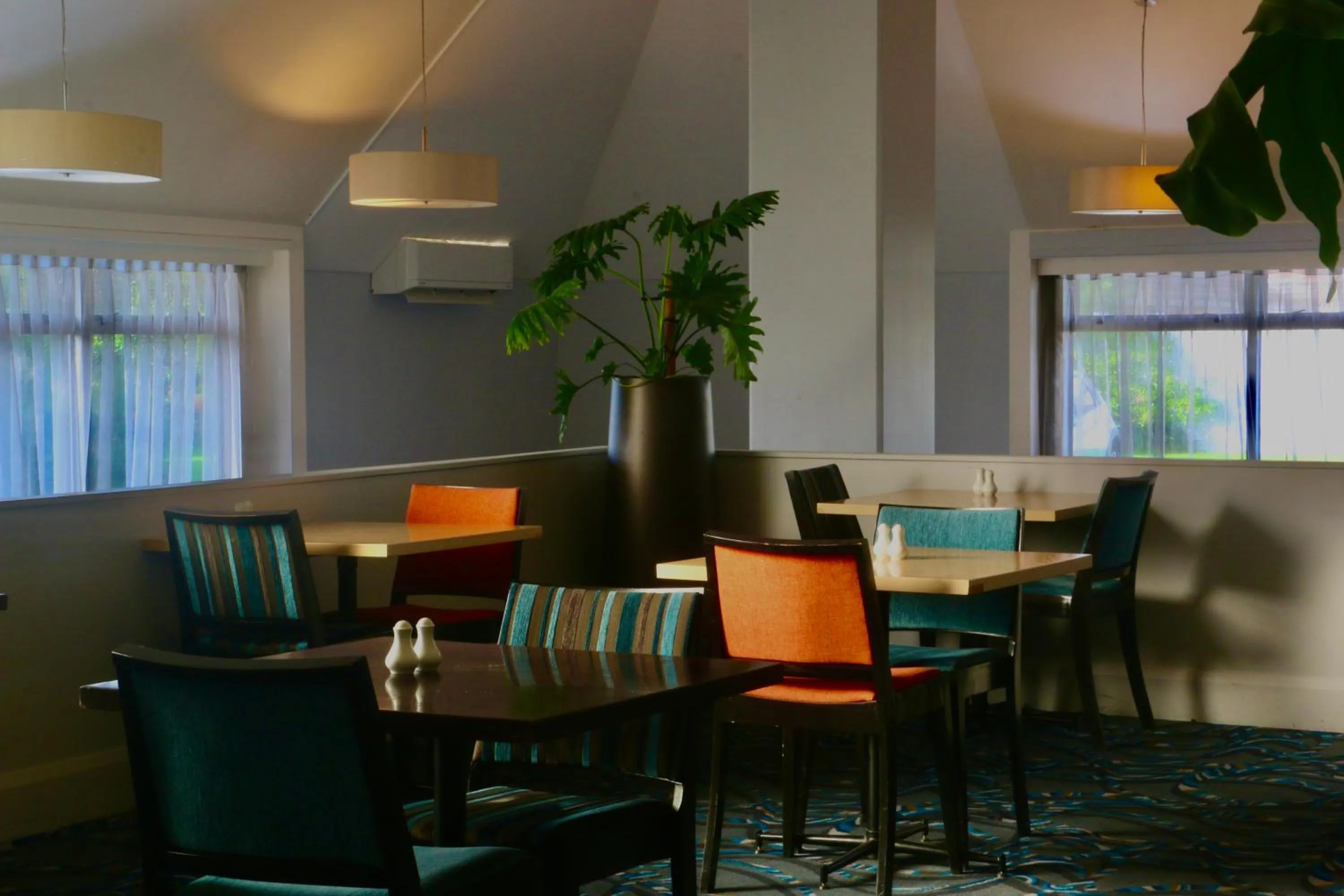 Restaurant/places to eat in Copthorne Hotel Palmerston North