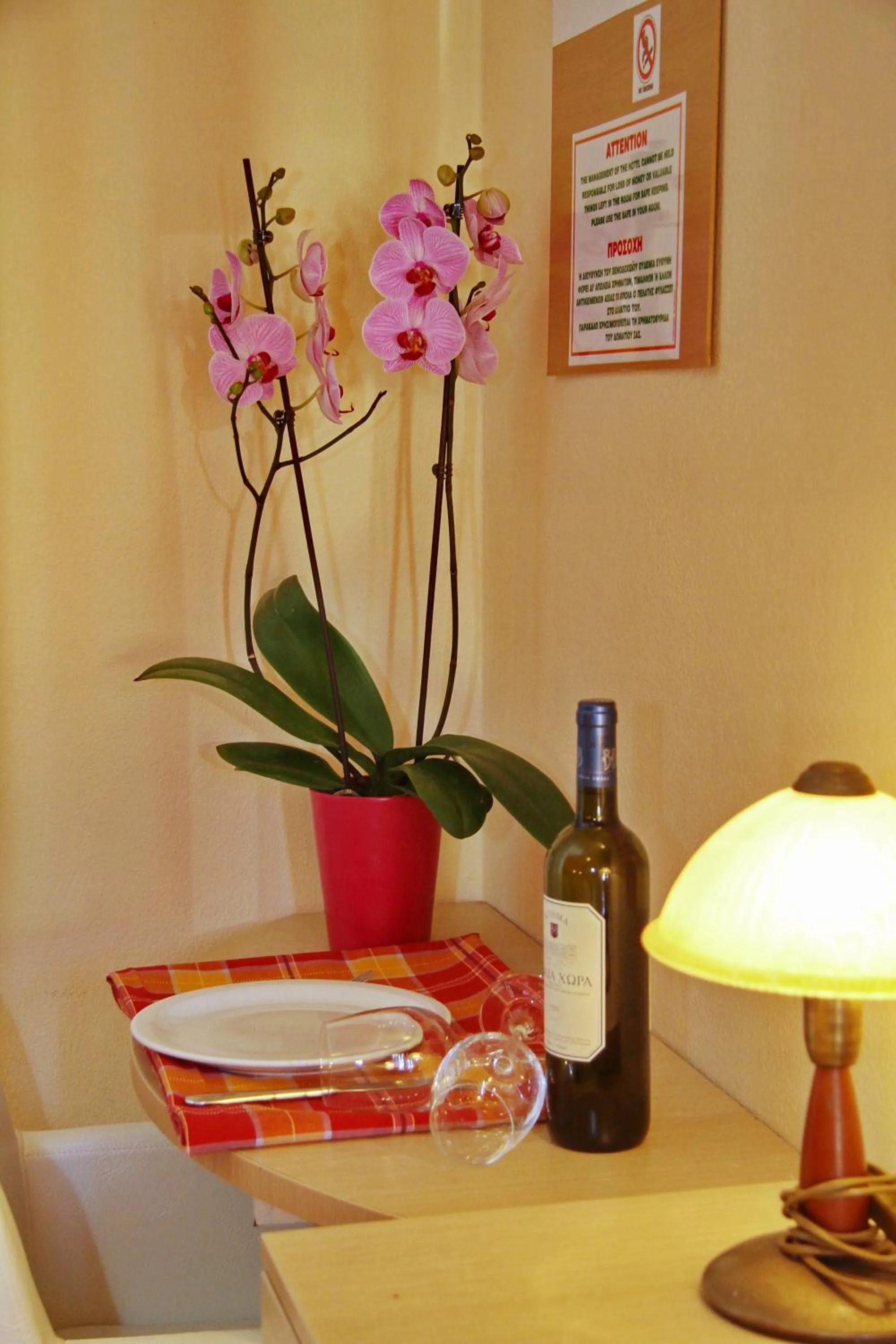 Drinks in Irida Aparthotel Malia by Estia