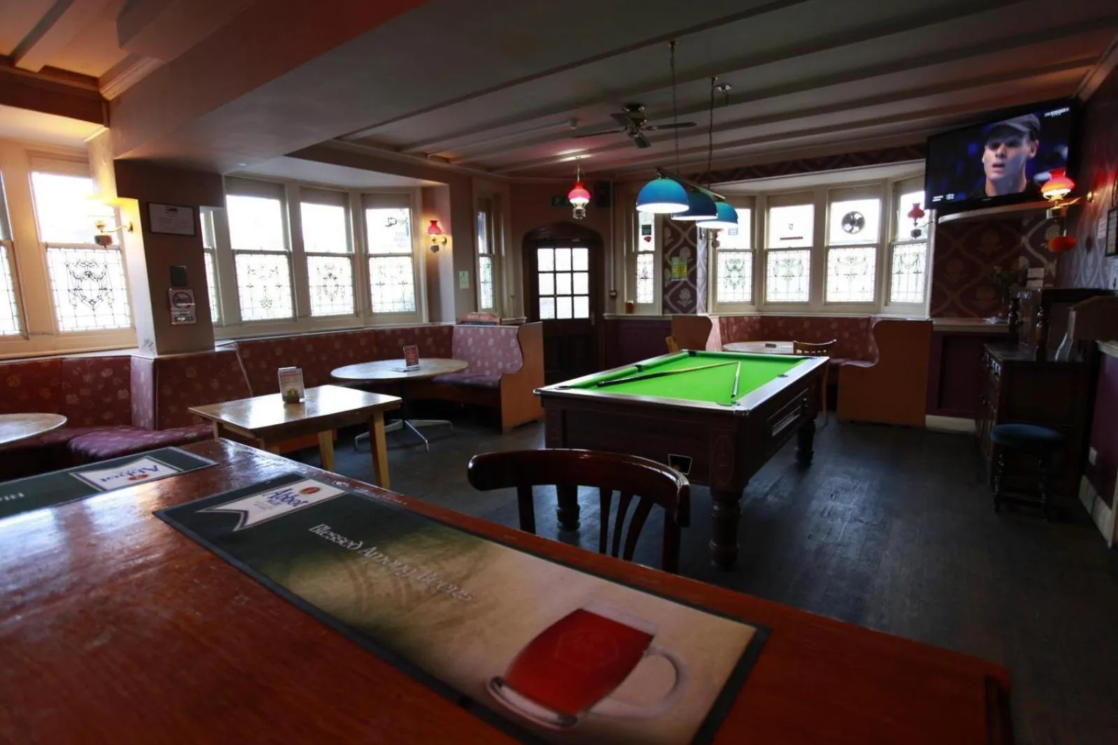 Game Room in Heathrow Stay