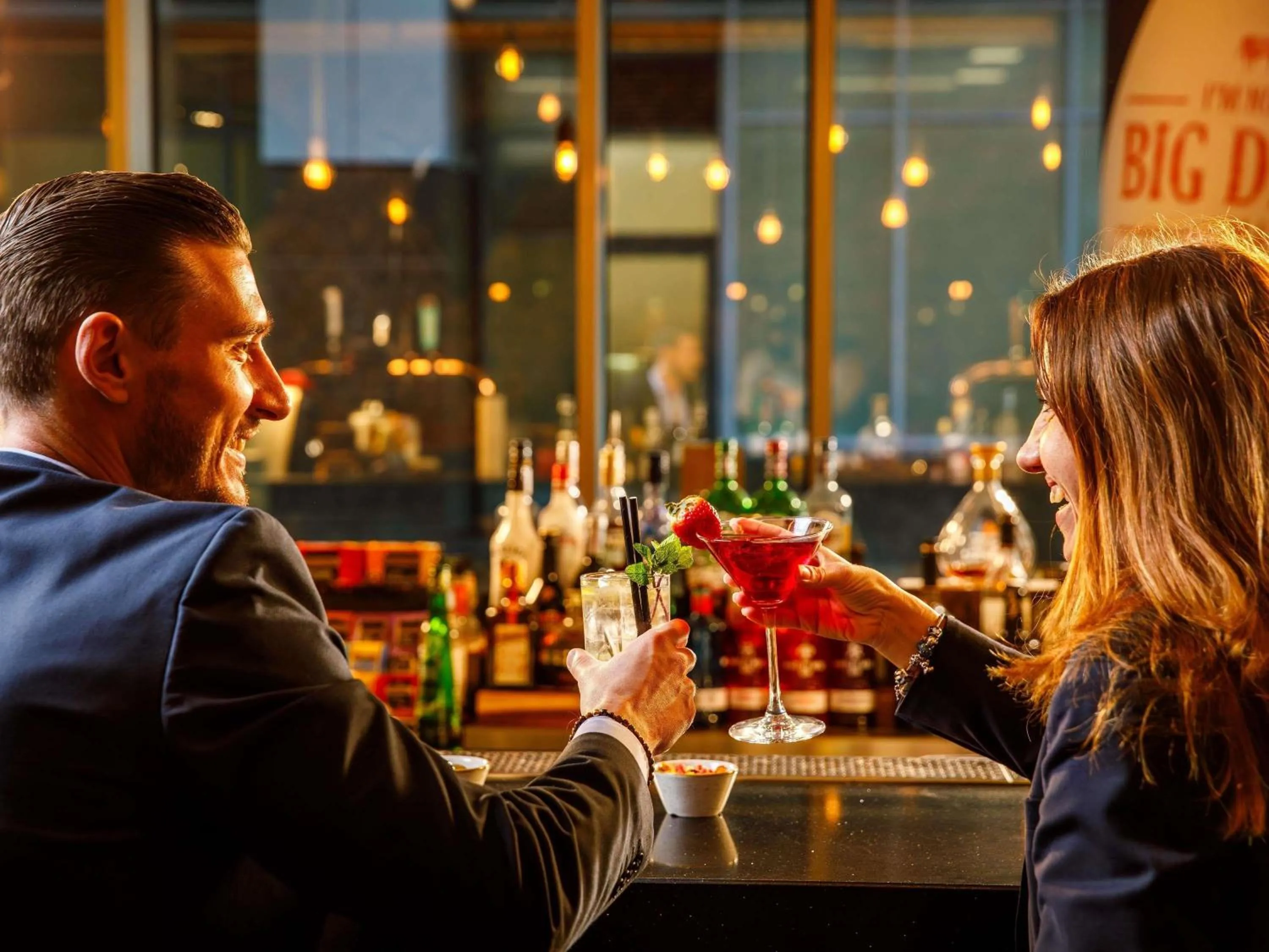 Lounge or bar in Novotel London Blackfriars