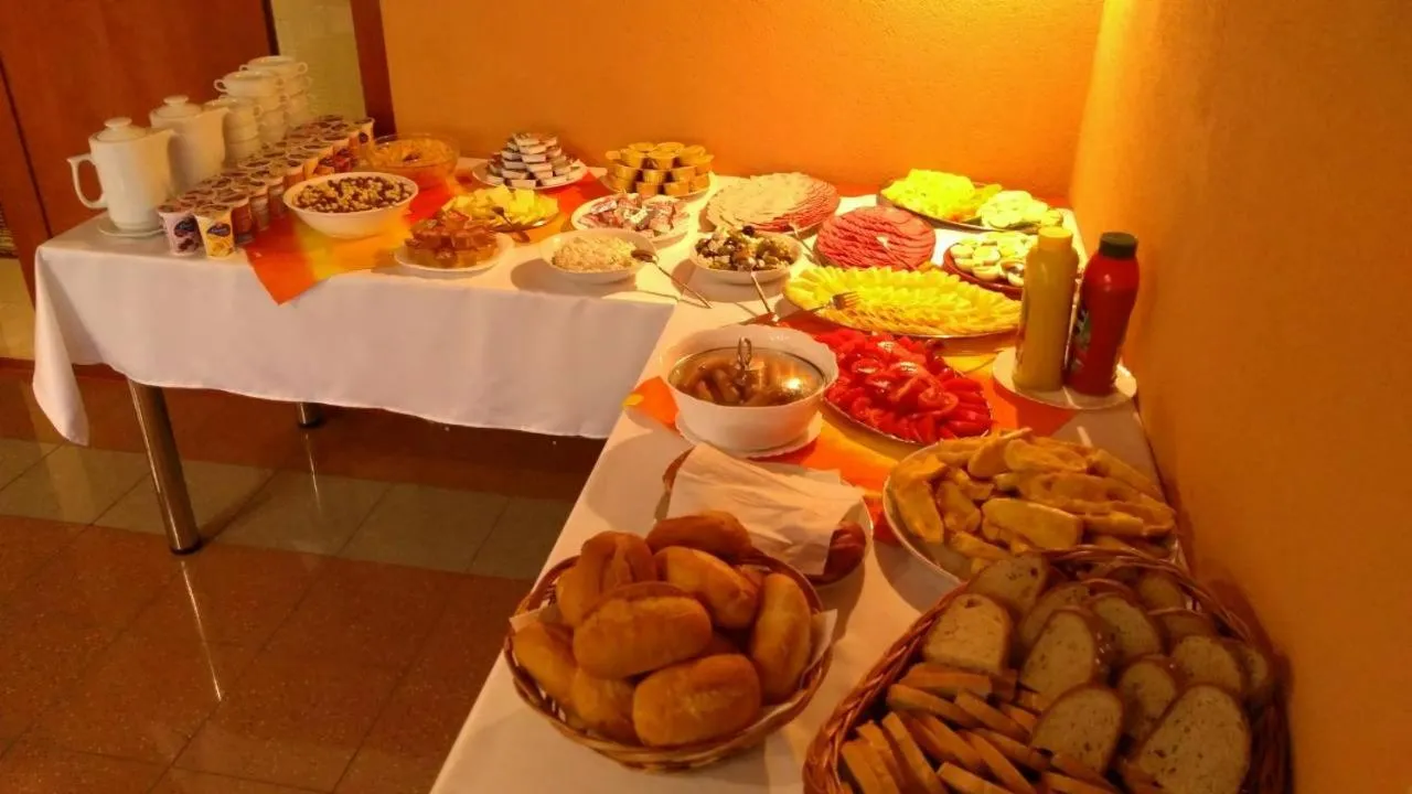 Buffet breakfast in Penzion Zornicka