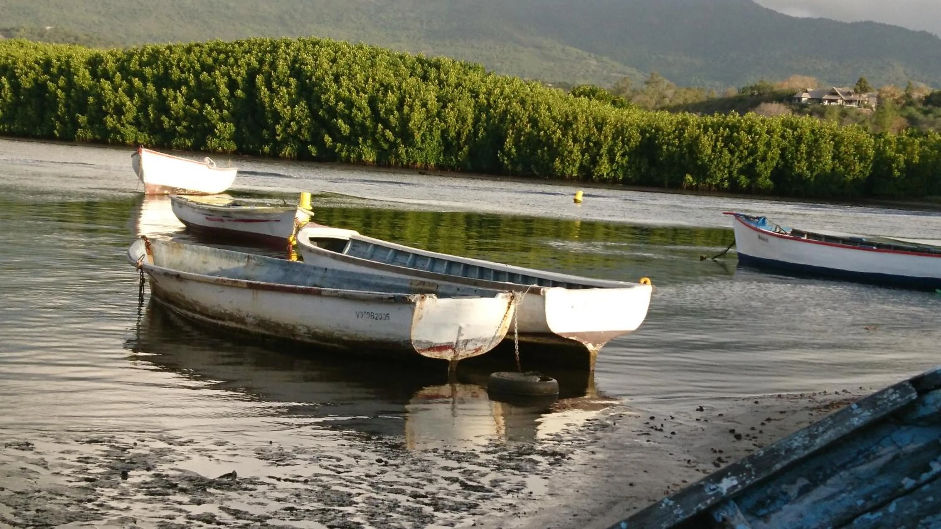 River view in SWEET ISLAND petit dejeuner inclus