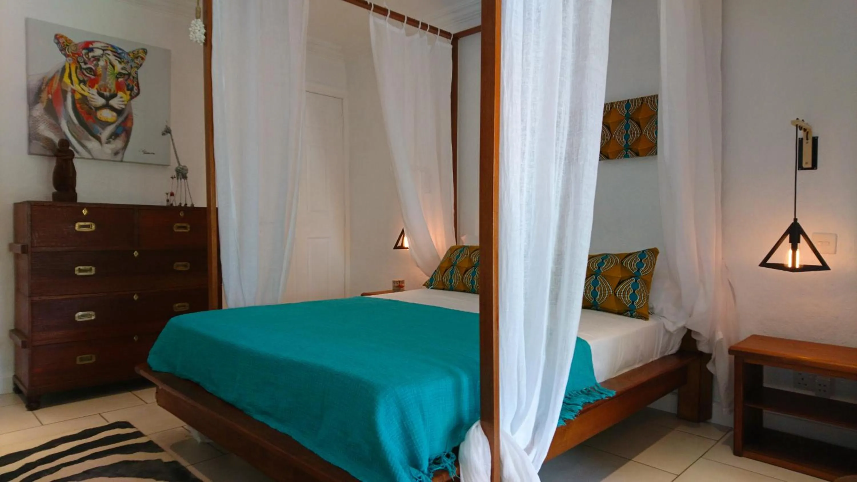 Photo of the whole room, Bed in SWEET ISLAND petit dejeuner inclus