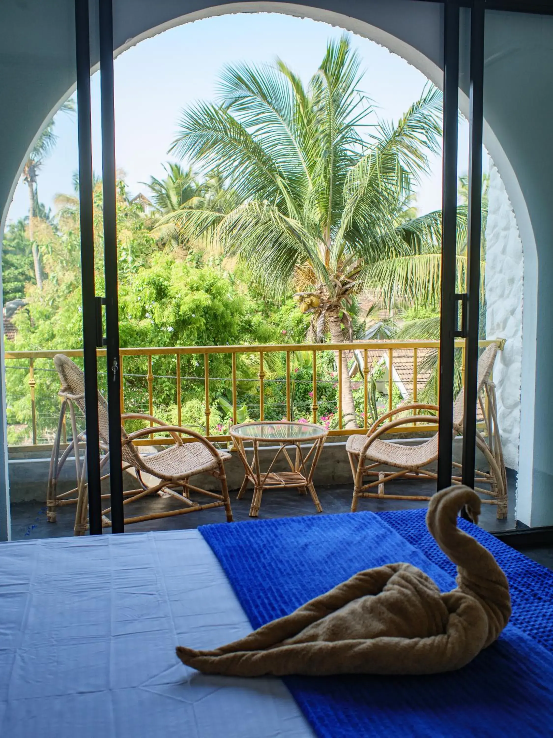 Superior King Room in Hakuna Matata Arugambay Superior King Room in Hakuna Matata Arugambay
