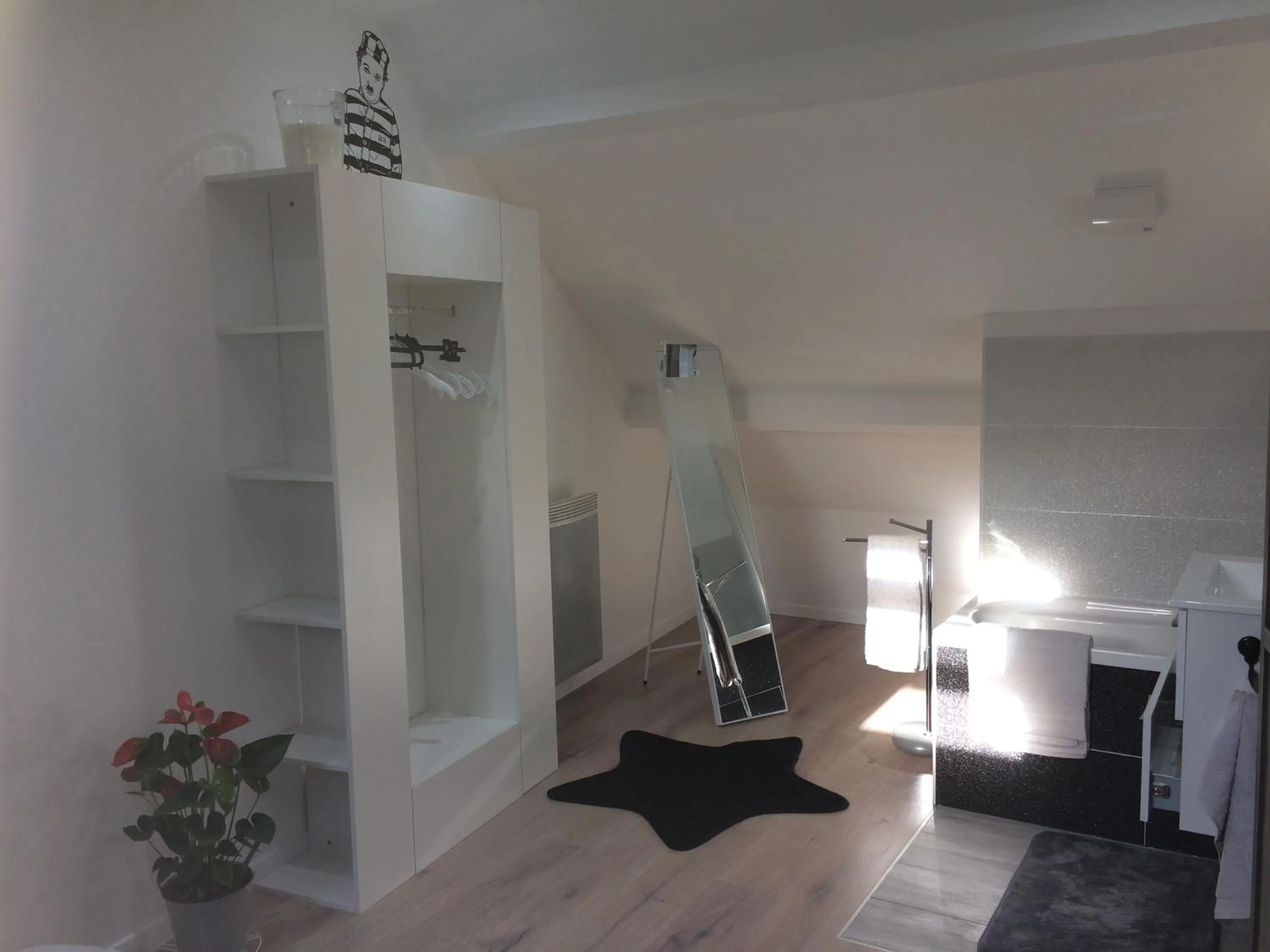 Photo of the whole room in Au lévrier de chessy