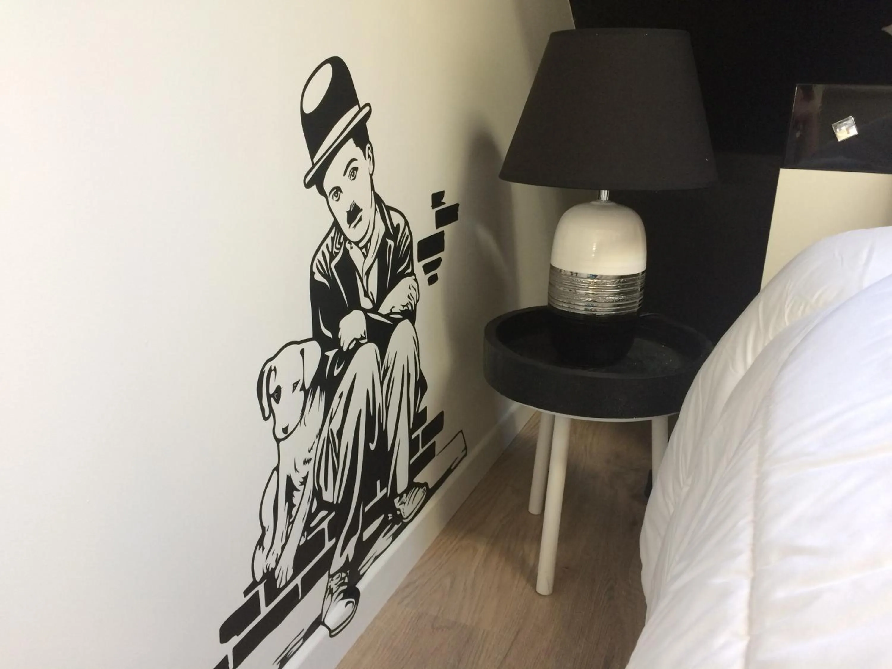 Decorative detail, Bed in Au lévrier de chessy