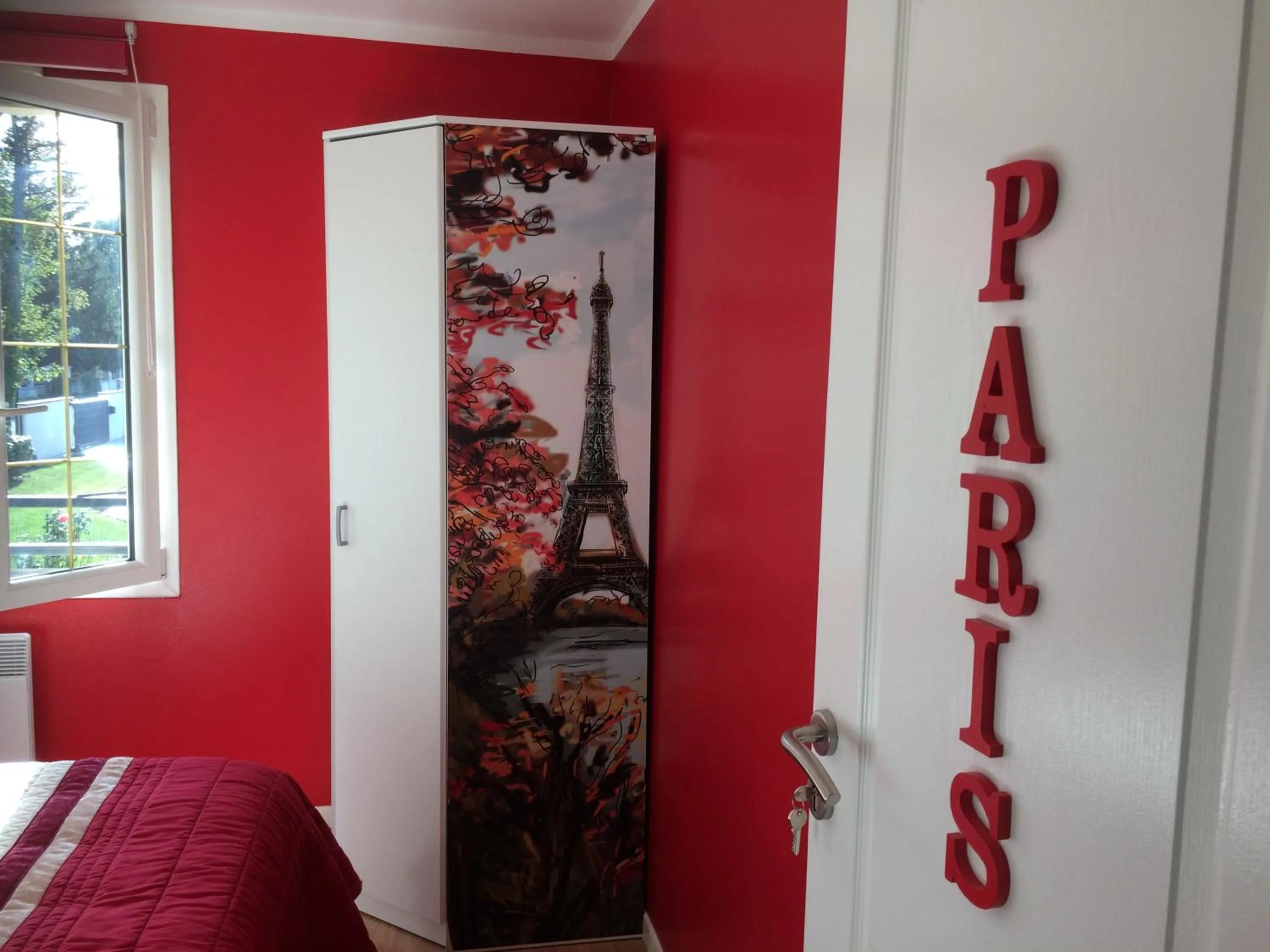 Bedroom, Bed in Au lévrier de chessy