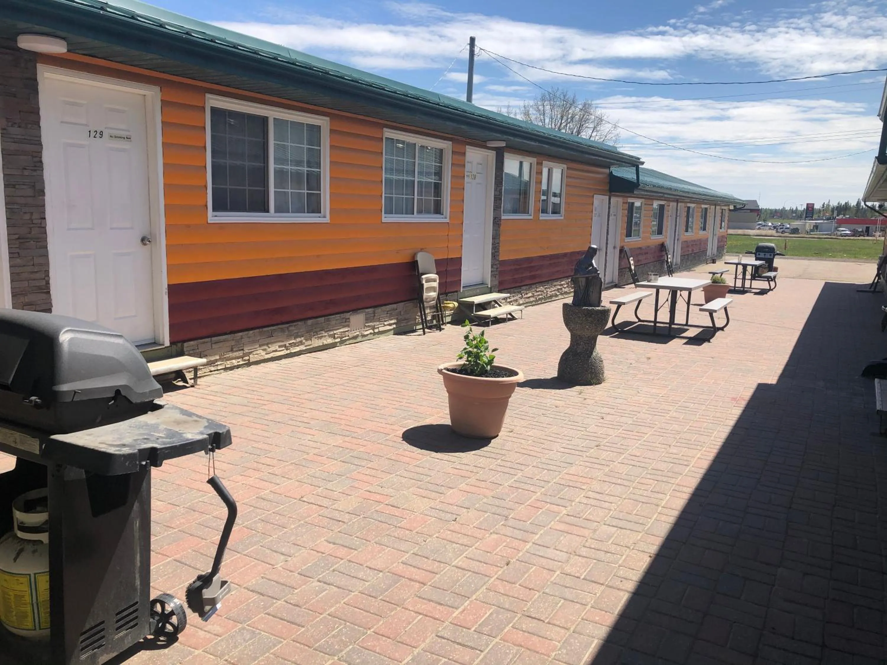 Alpine motel