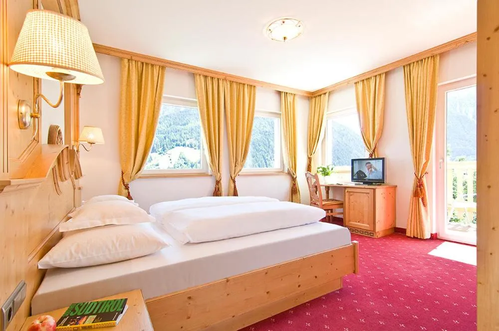Suite in Hotel Sonne