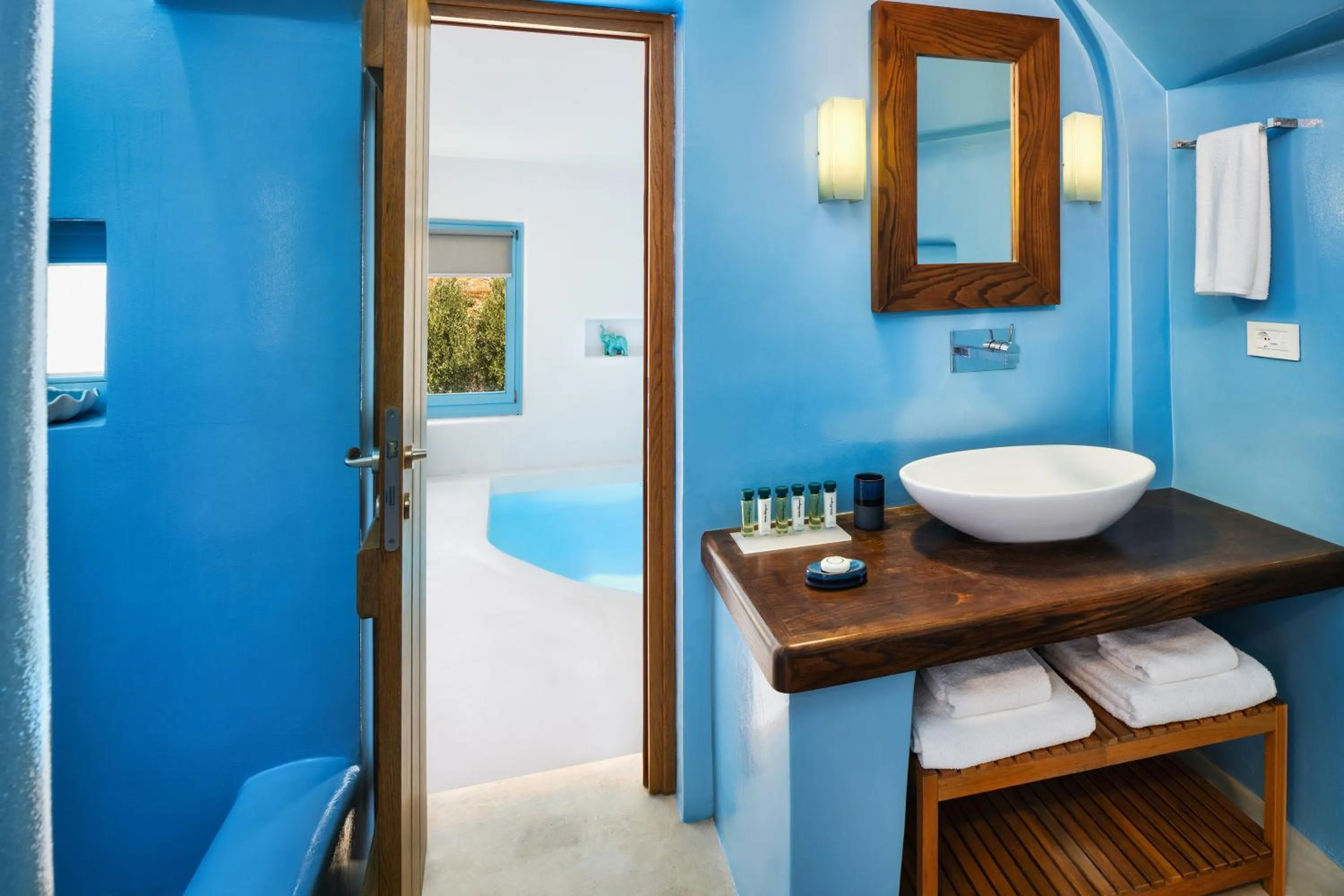 Bathroom in Anema Boutique Hotel & Villas Santorini