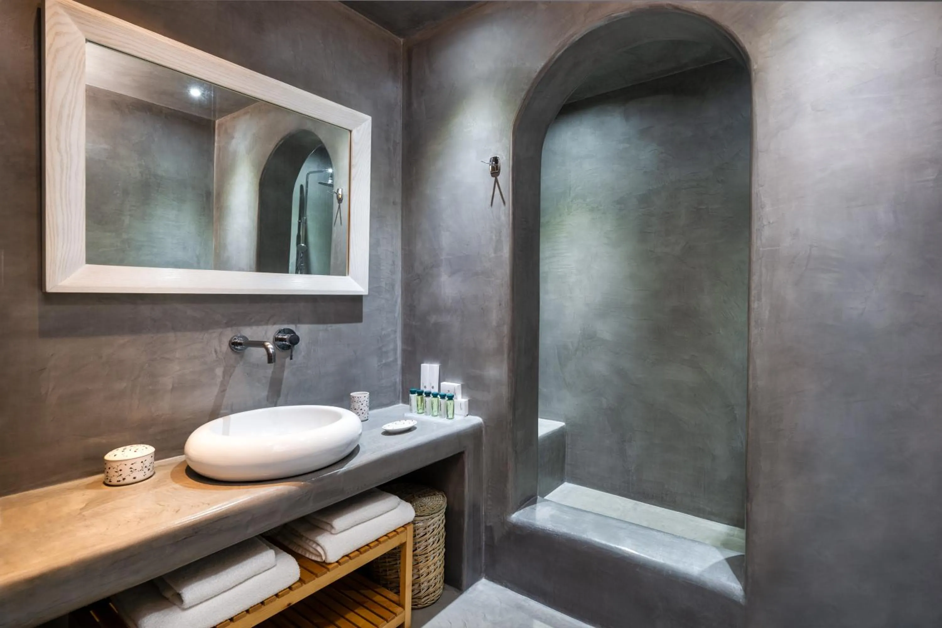 Bathroom in Anema Boutique Hotel & Villas Santorini