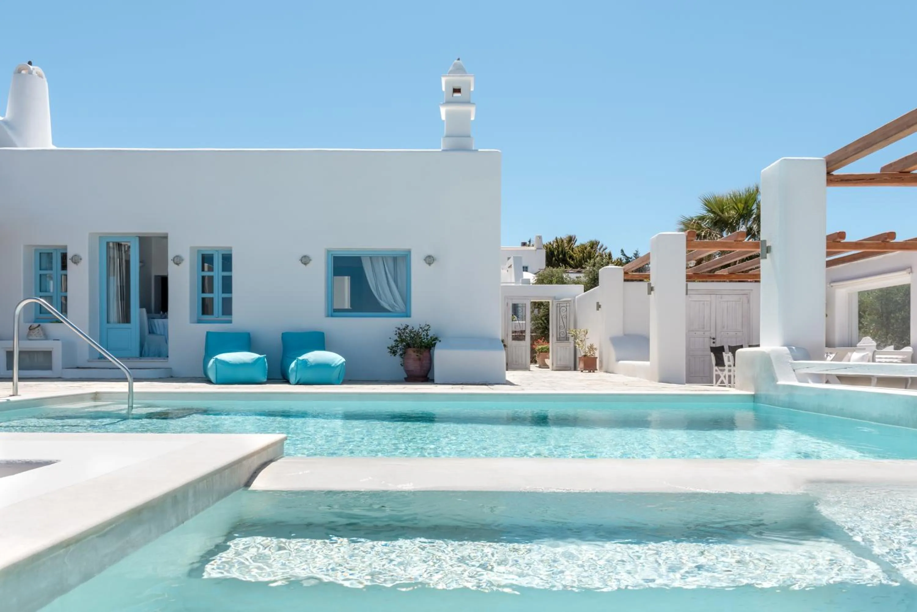 Swimming pool in Anema Boutique Hotel & Villas Santorini