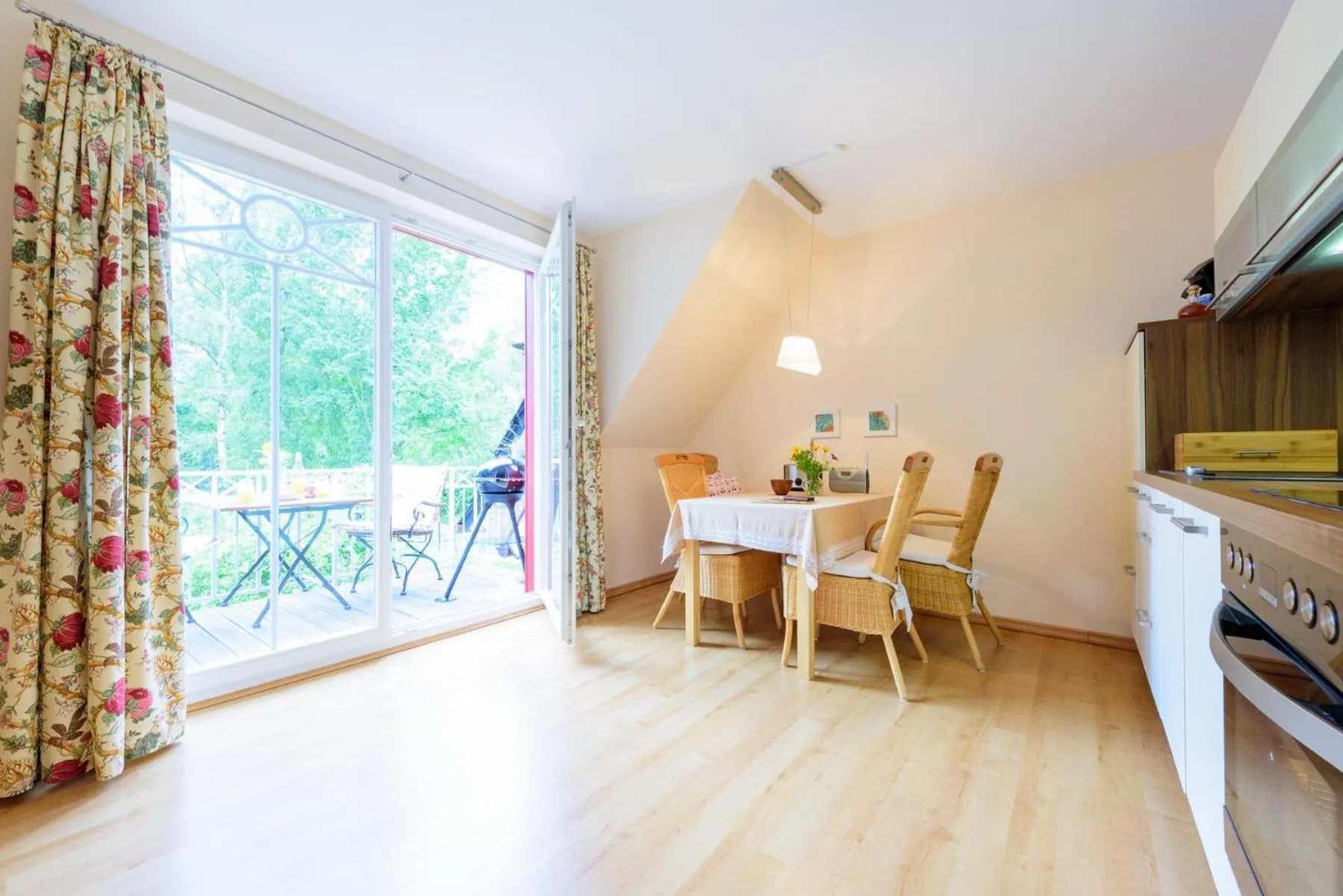 Balcony/Terrace in Arielle Nr 6 - für die schönste Zeit des Jahres -
