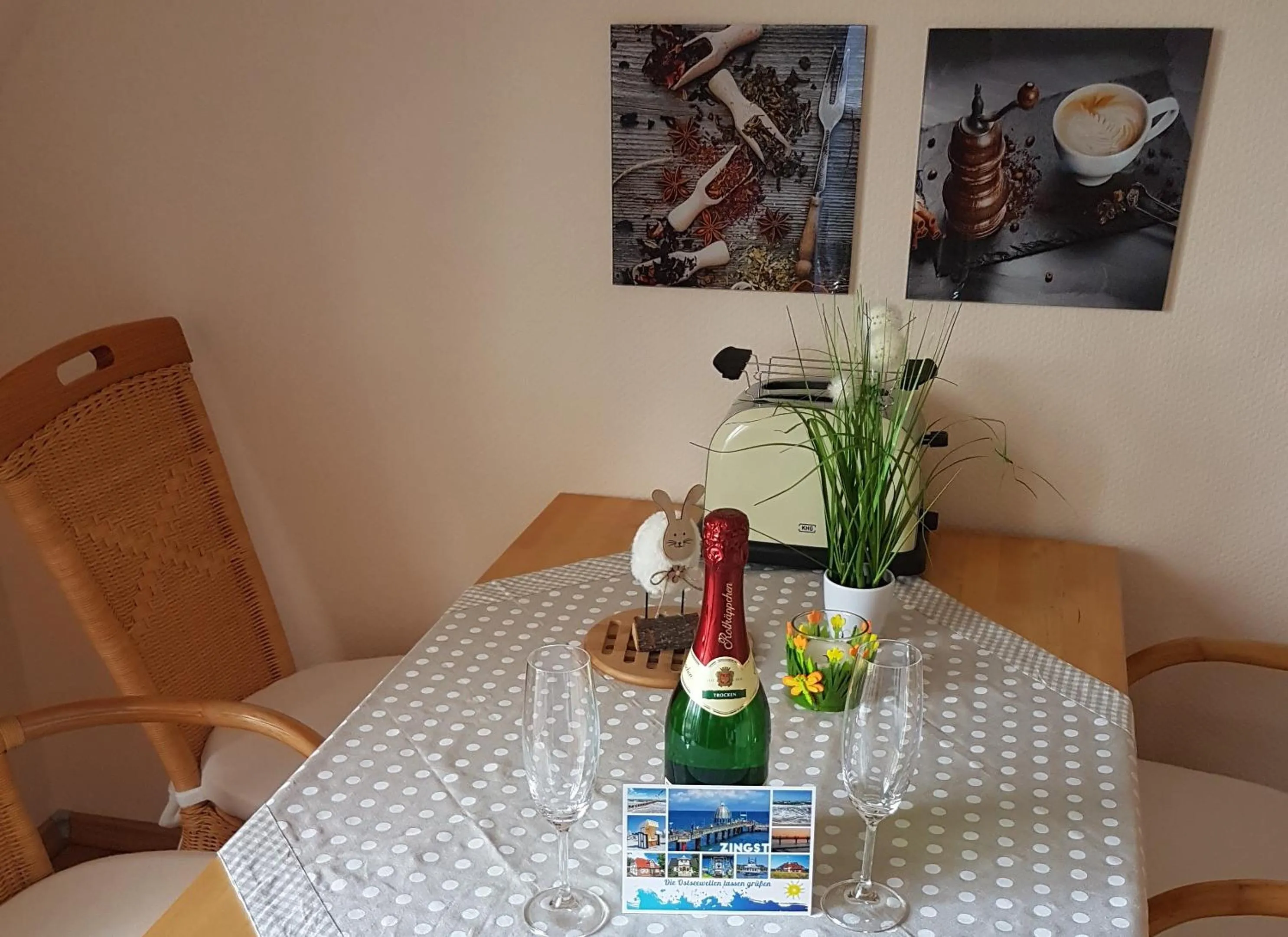Dining area in Arielle Nr 6 - für die schönste Zeit des Jahres -