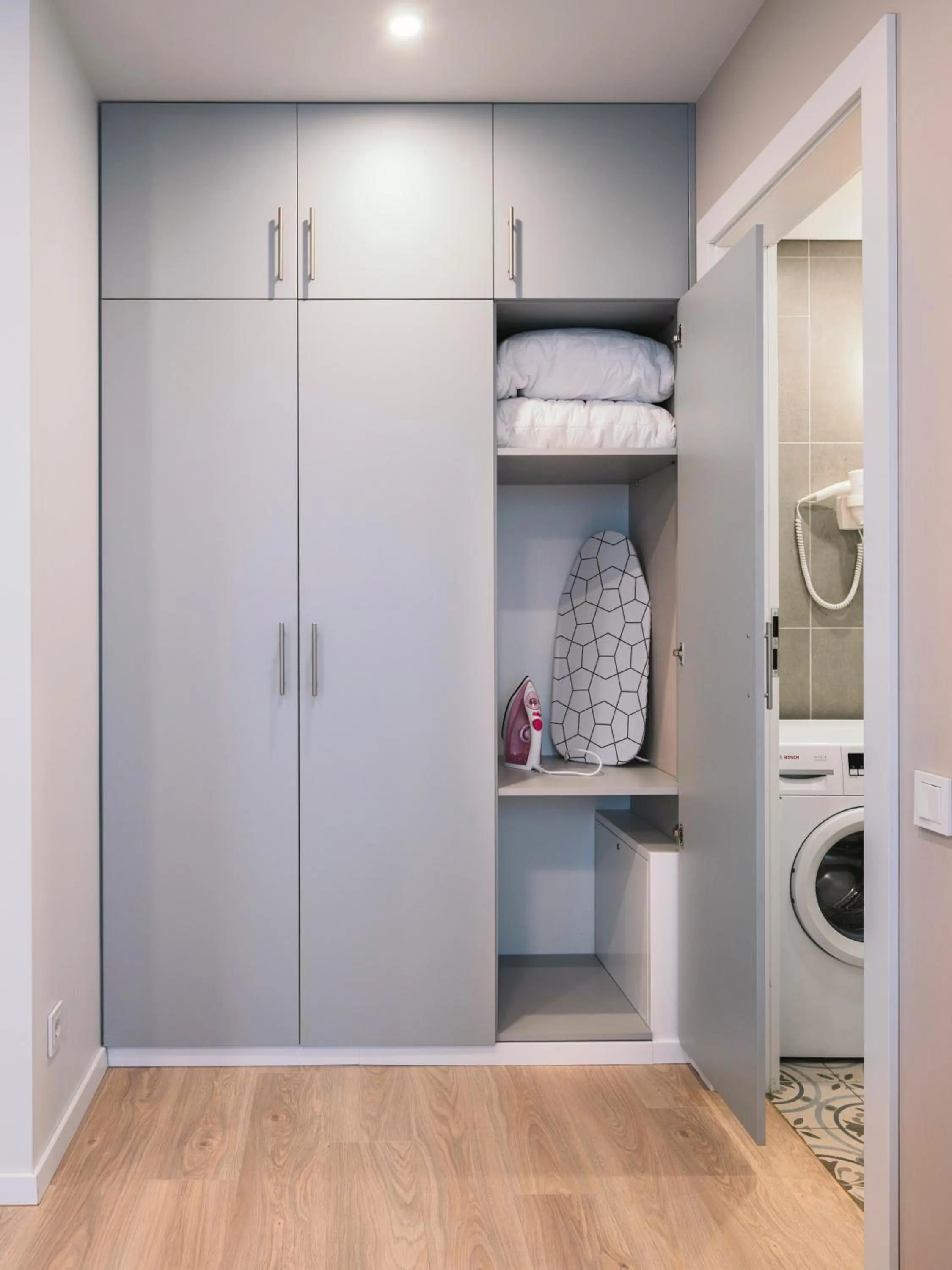 Bathroom in J14A I Rooms & Apartments AUTOMATED SELF CHECK-IN