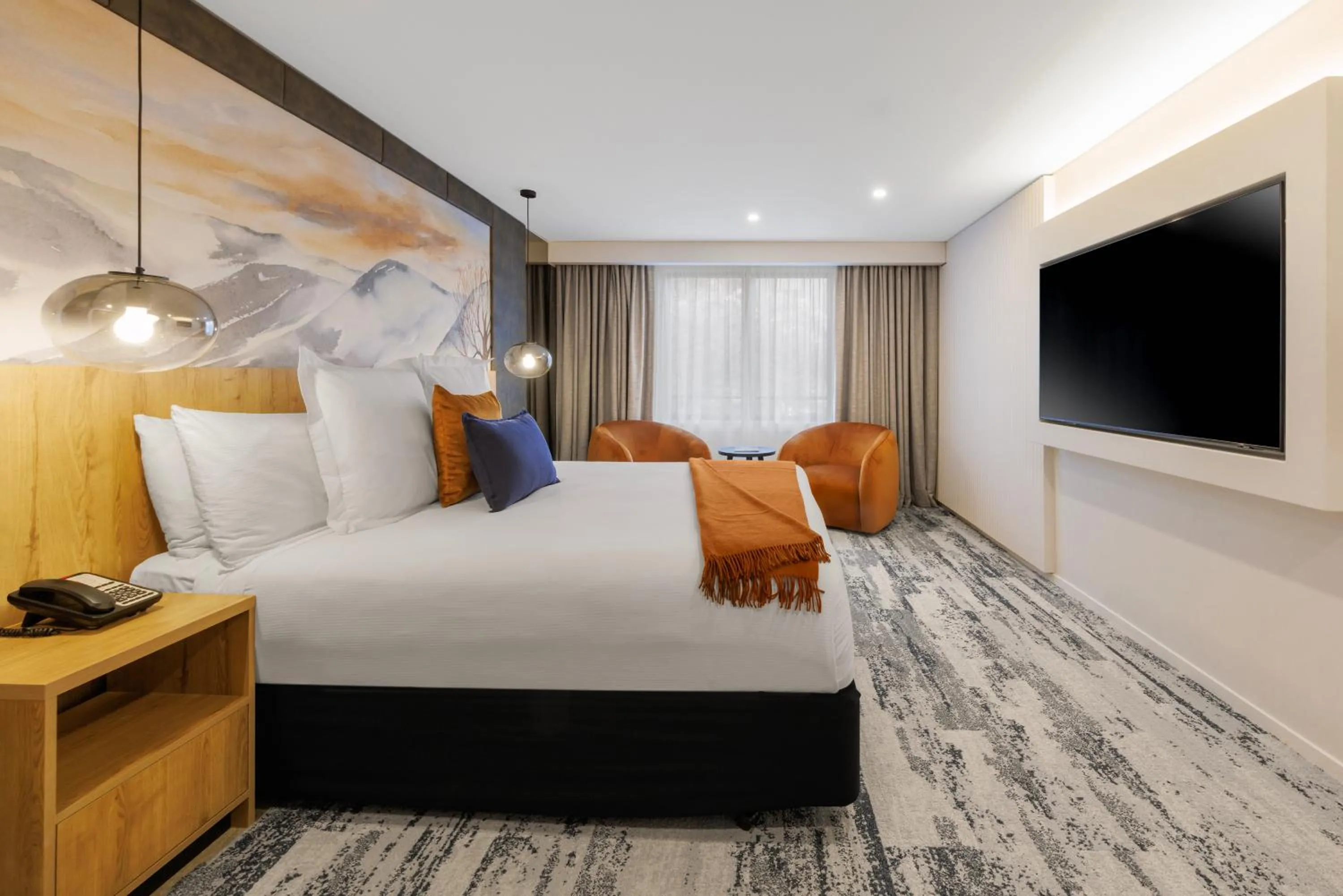 Bed in Millennium Hotel Queenstown