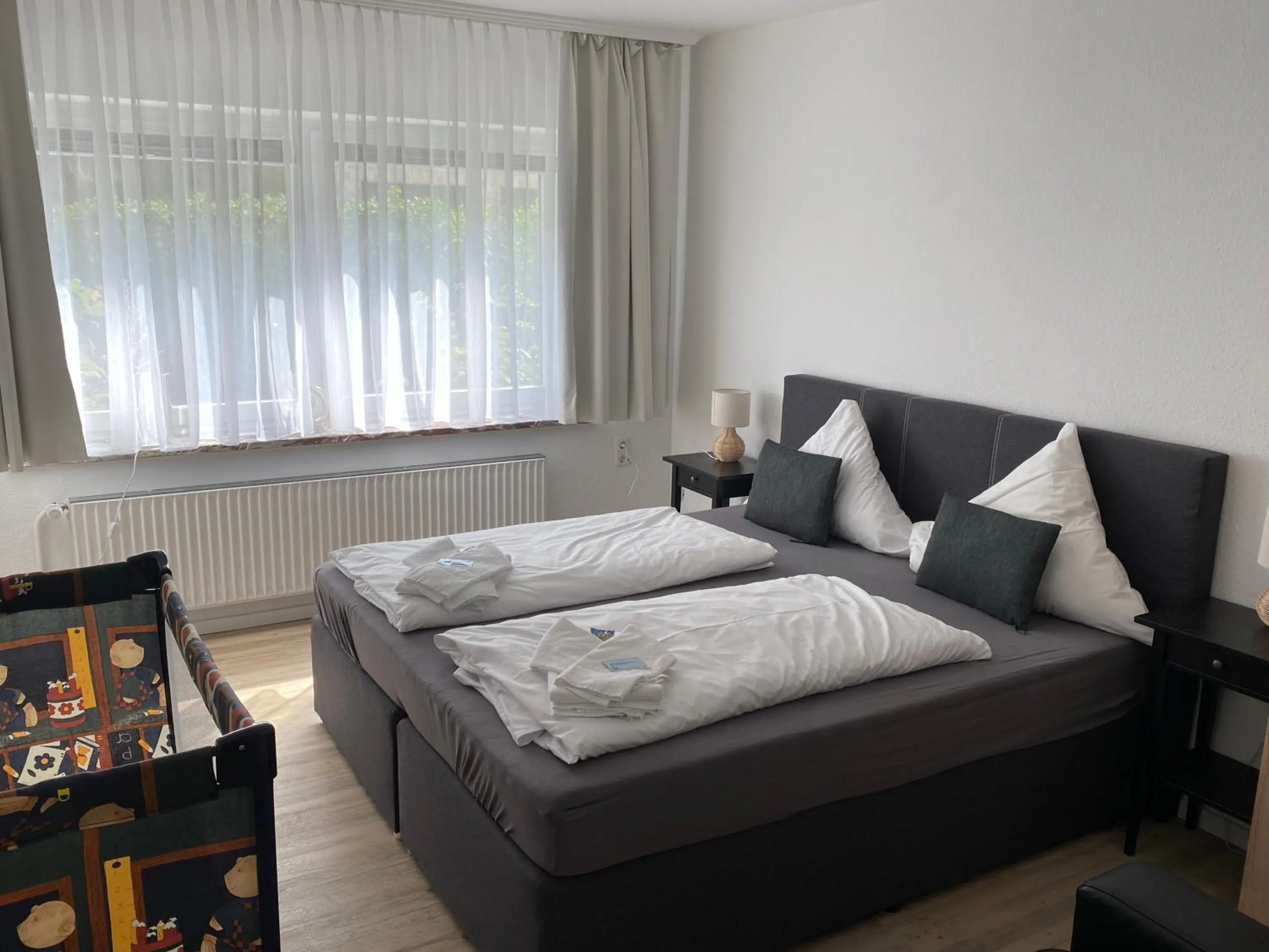 Bedroom, Bed in Gästehaus Graul