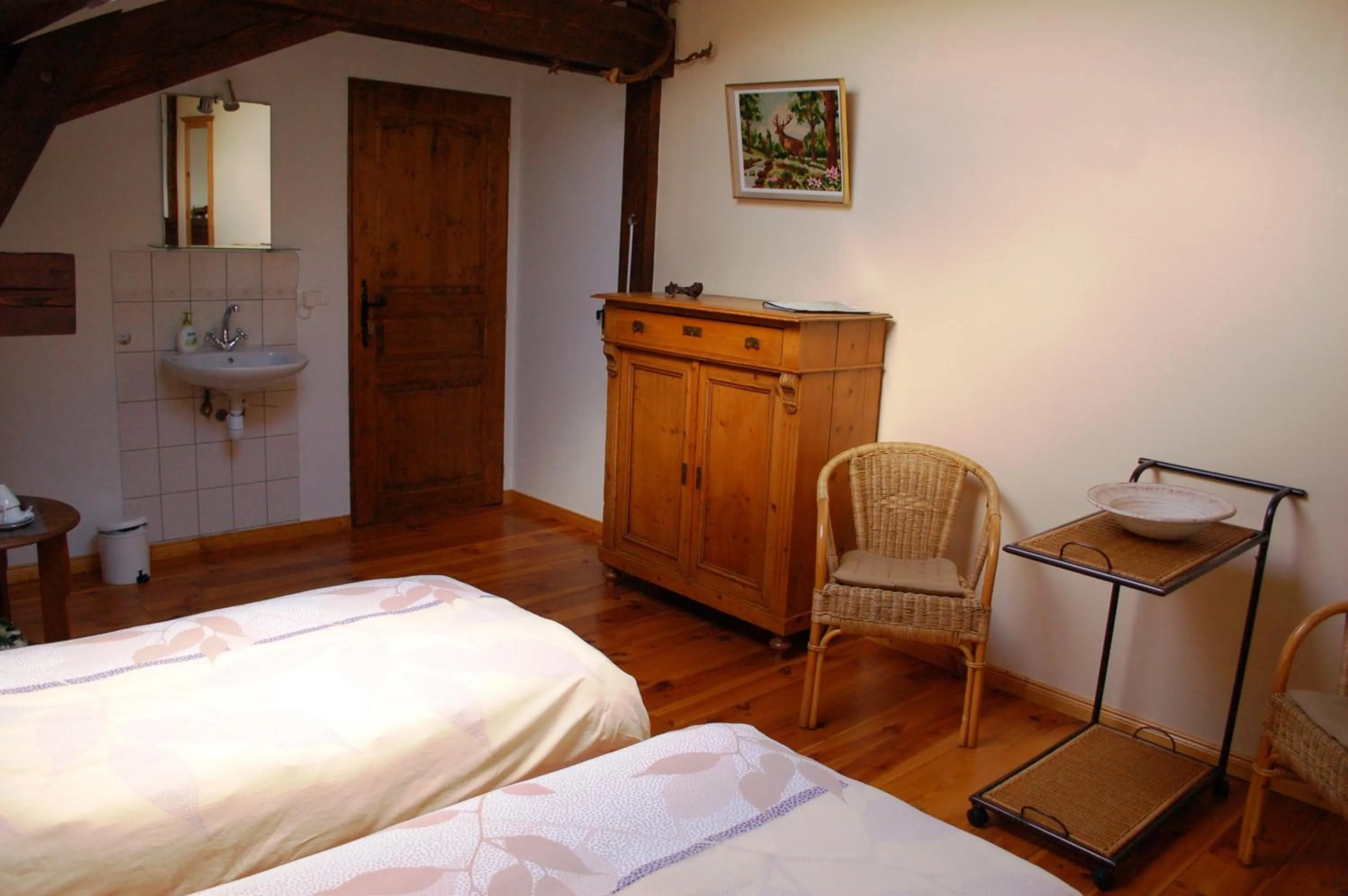 Photo of the whole room, Bed in Le Grand Trianon