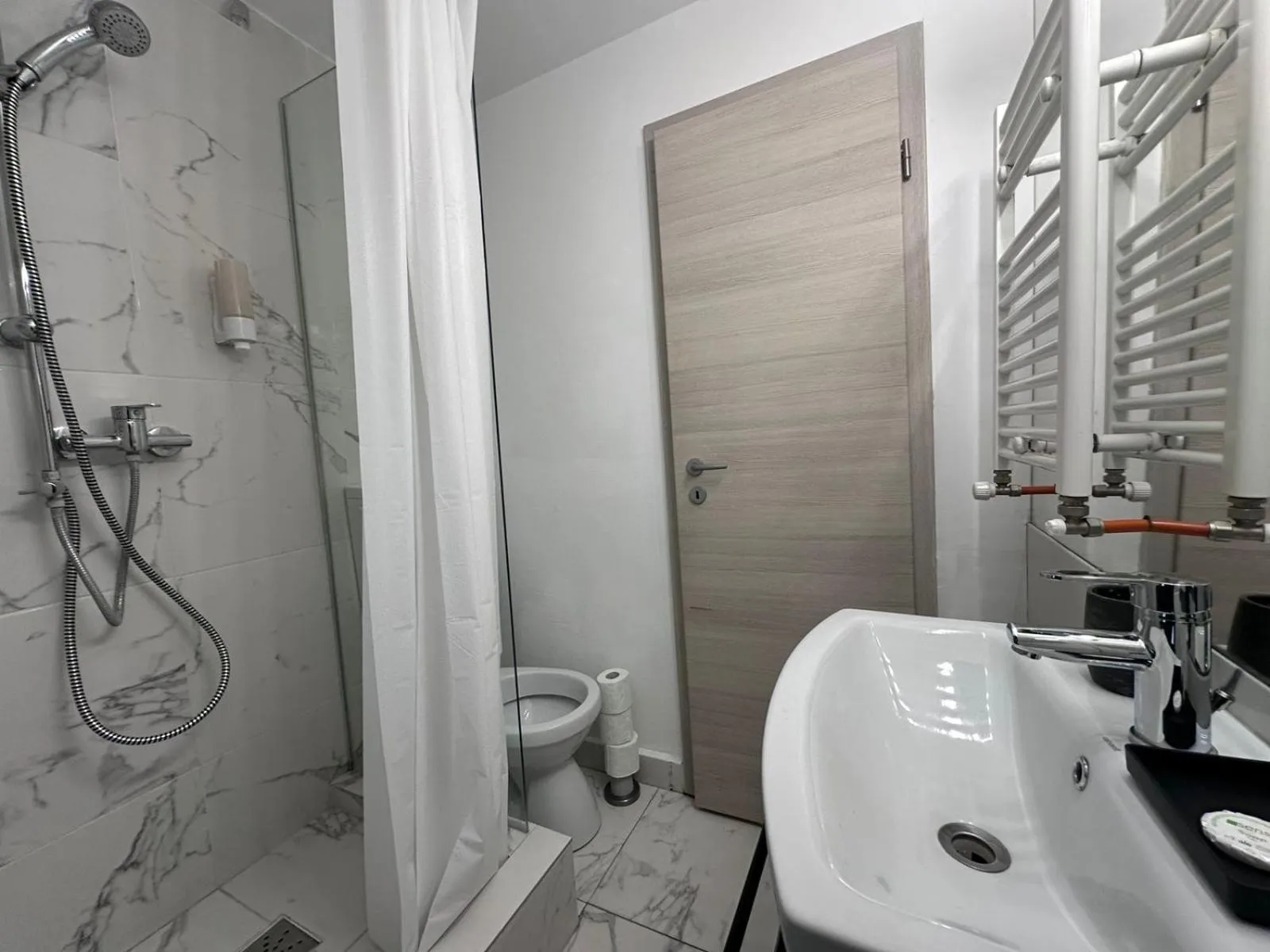 Bathroom in Heights Accommodation City Center