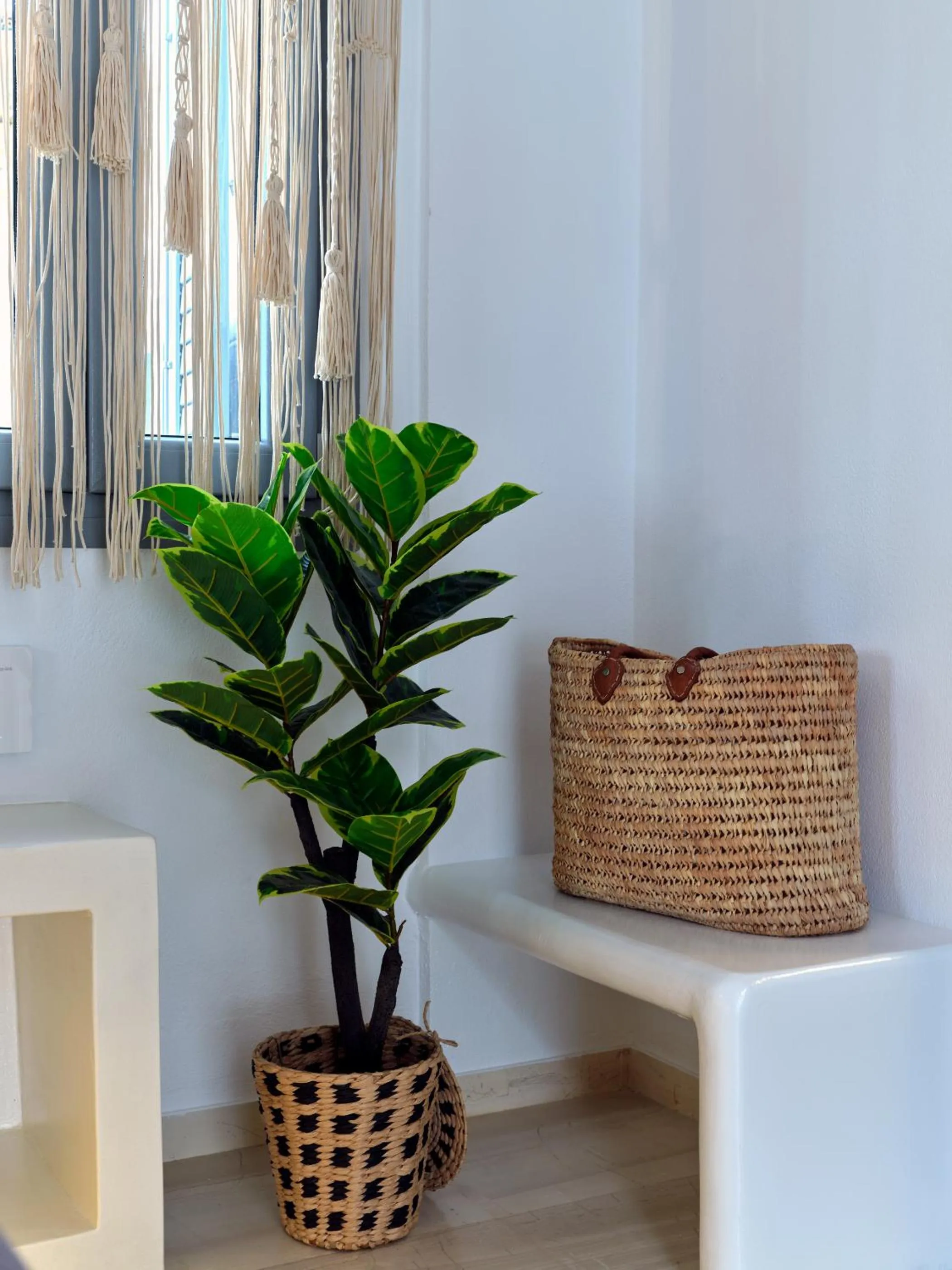 Ariti Seaside Residence